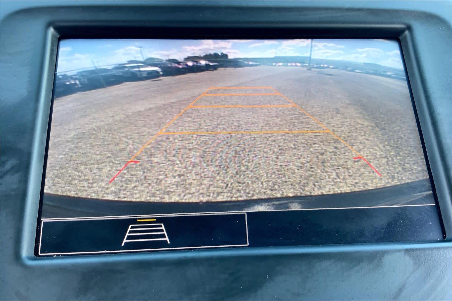 2023 Chevrolet Equinox photo 26 of 36