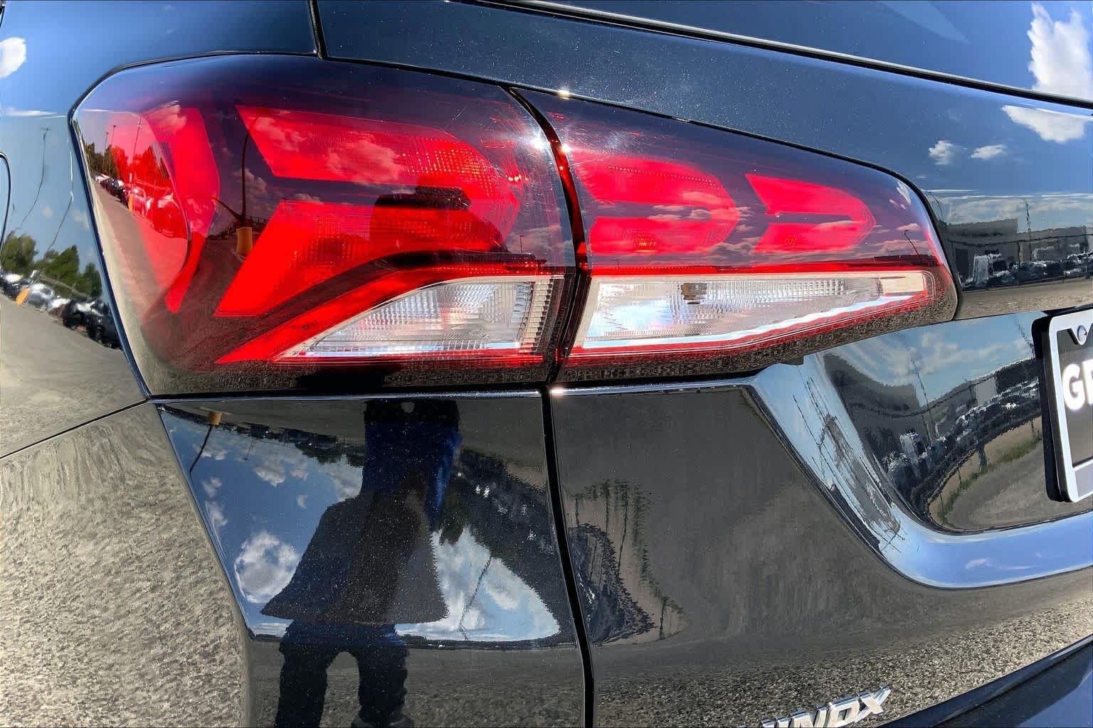 2023 Chevrolet Equinox photo 28 of 36