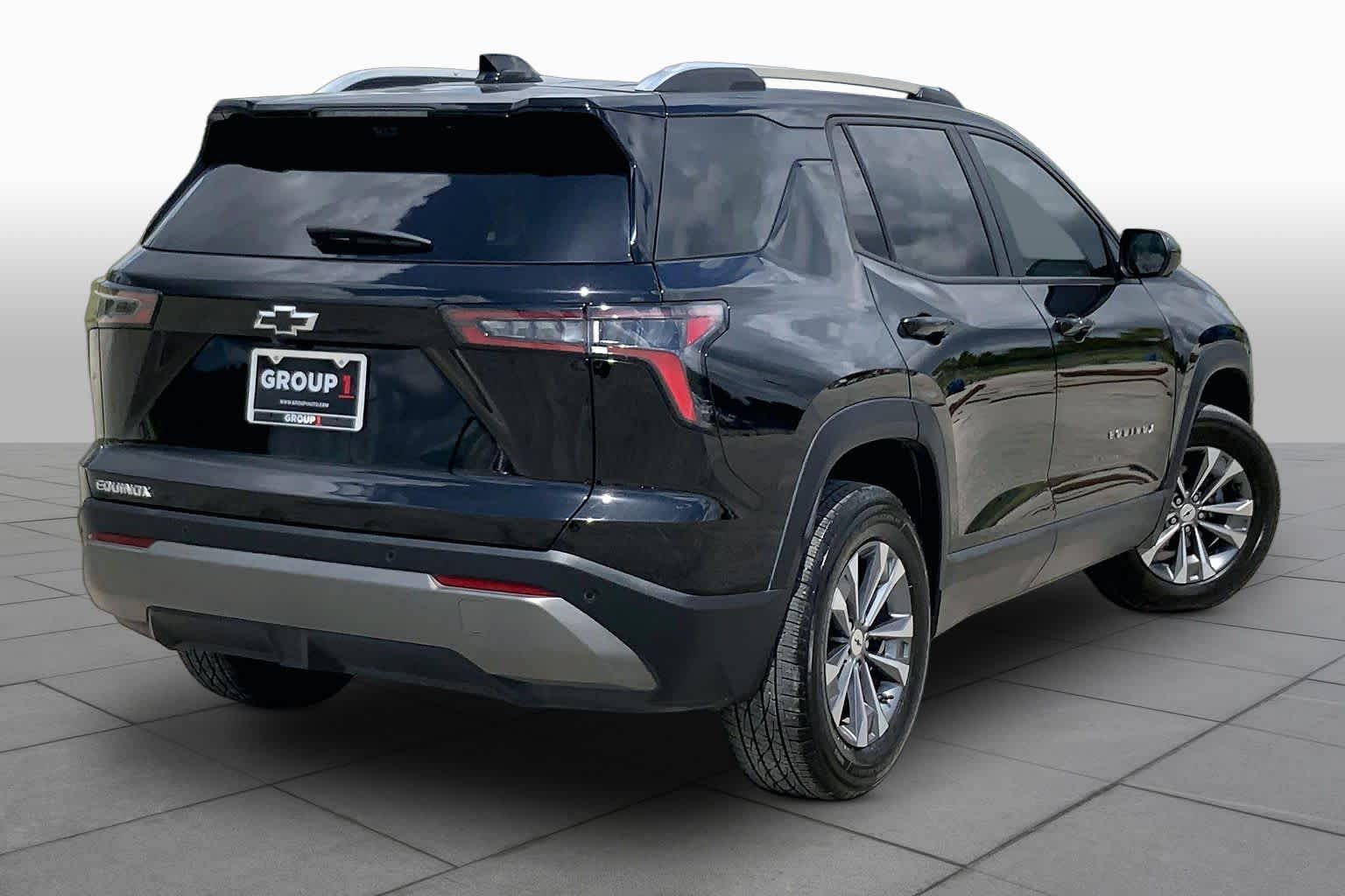 2025 Chevrolet Equinox FWD LT Mosaic Black Metallic at Mercedes-Benz of Houston North