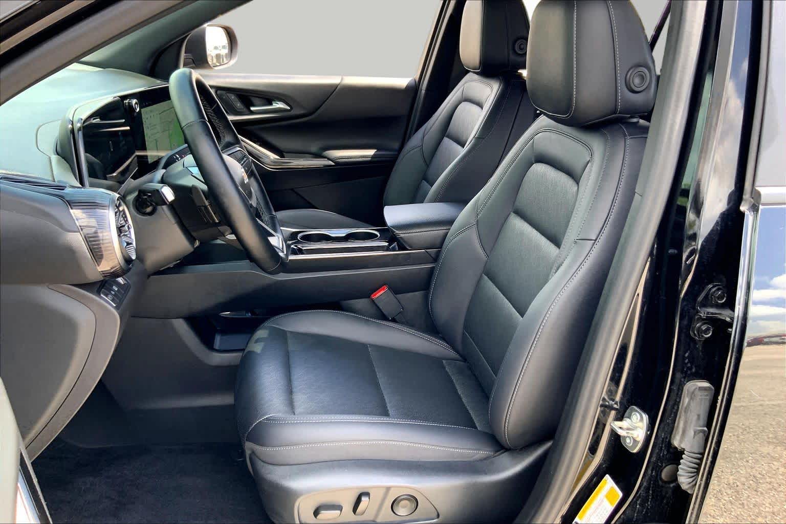 2025 Chevrolet Equinox FWD LT Mosaic Black Metallic at Mercedes-Benz of Houston North