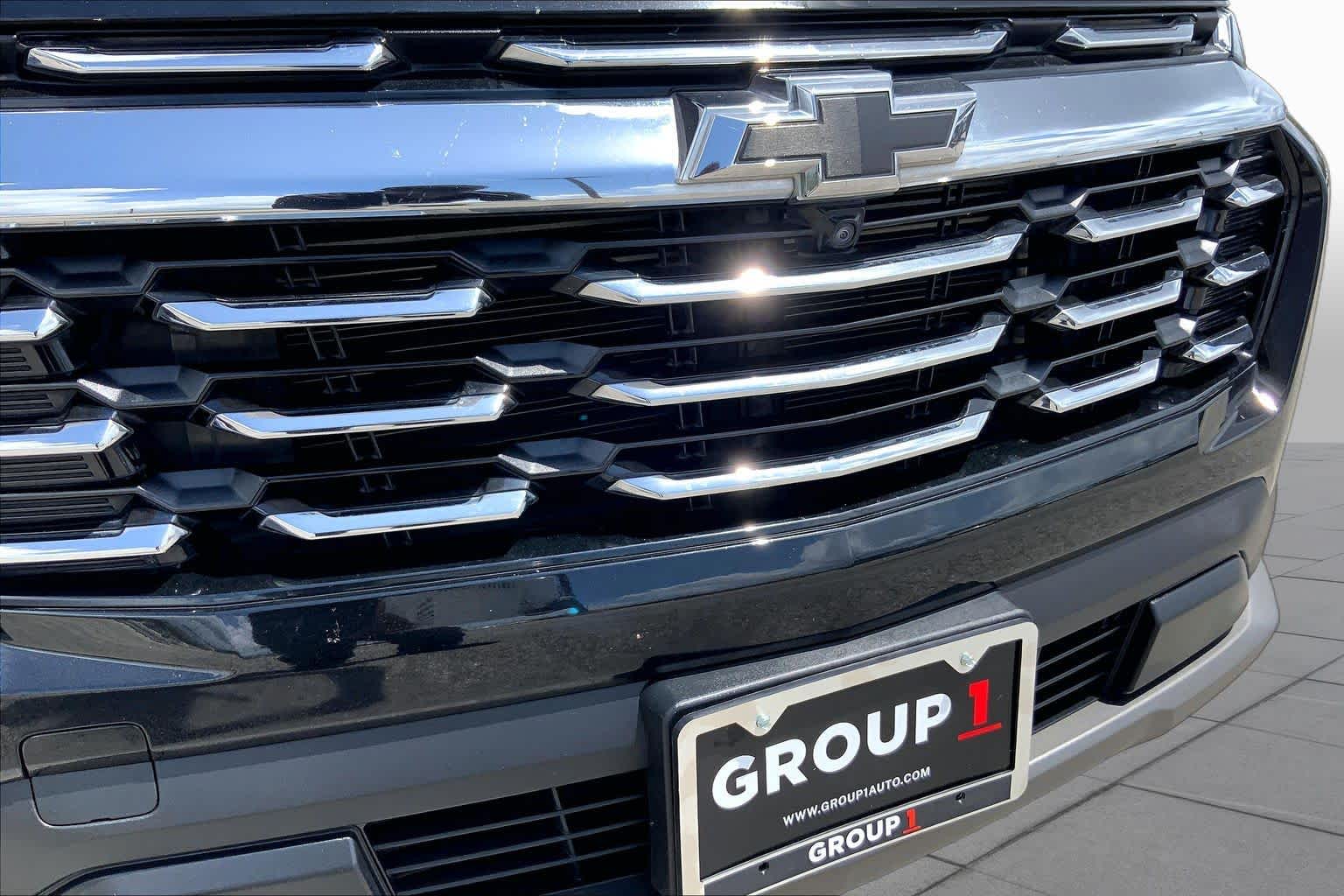 2025 Chevrolet Equinox FWD LT Mosaic Black Metallic at Mercedes-Benz of Houston North