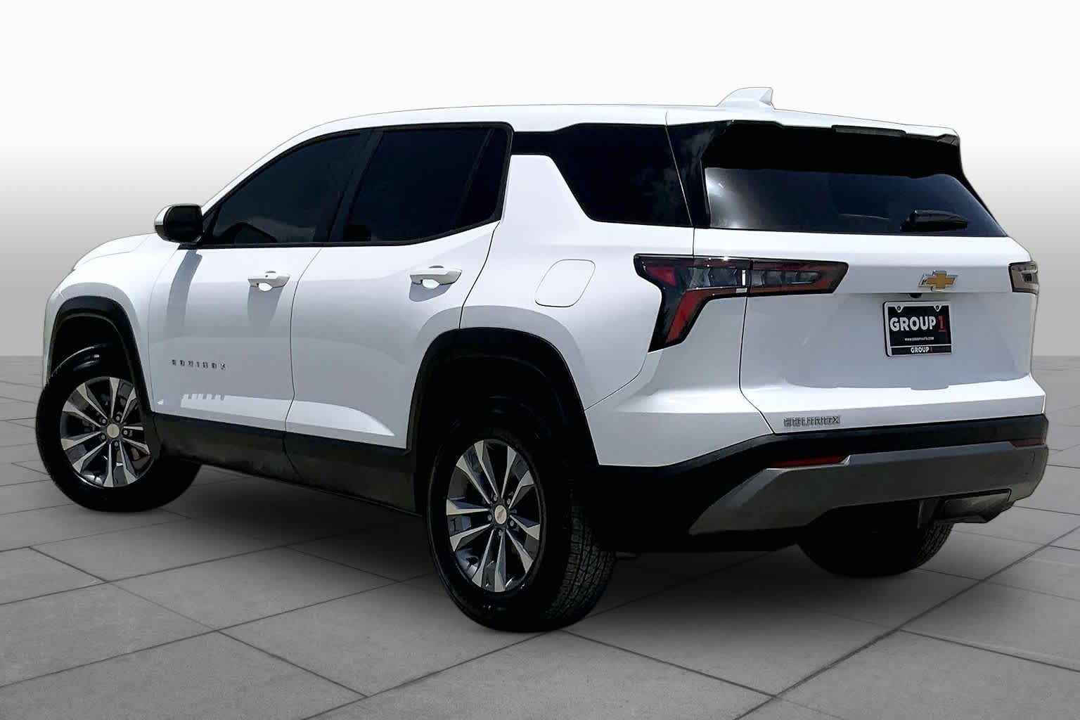 2026 Chevrolet Equinox FWD LT - 11