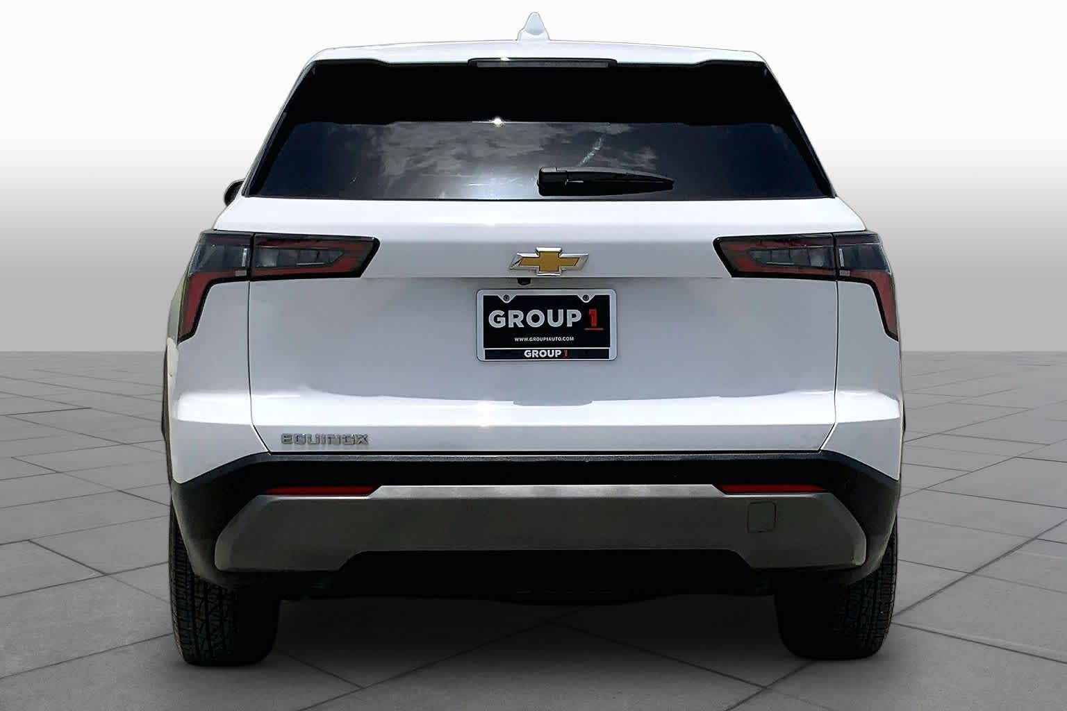 2026 Chevrolet Equinox FWD LT - 4