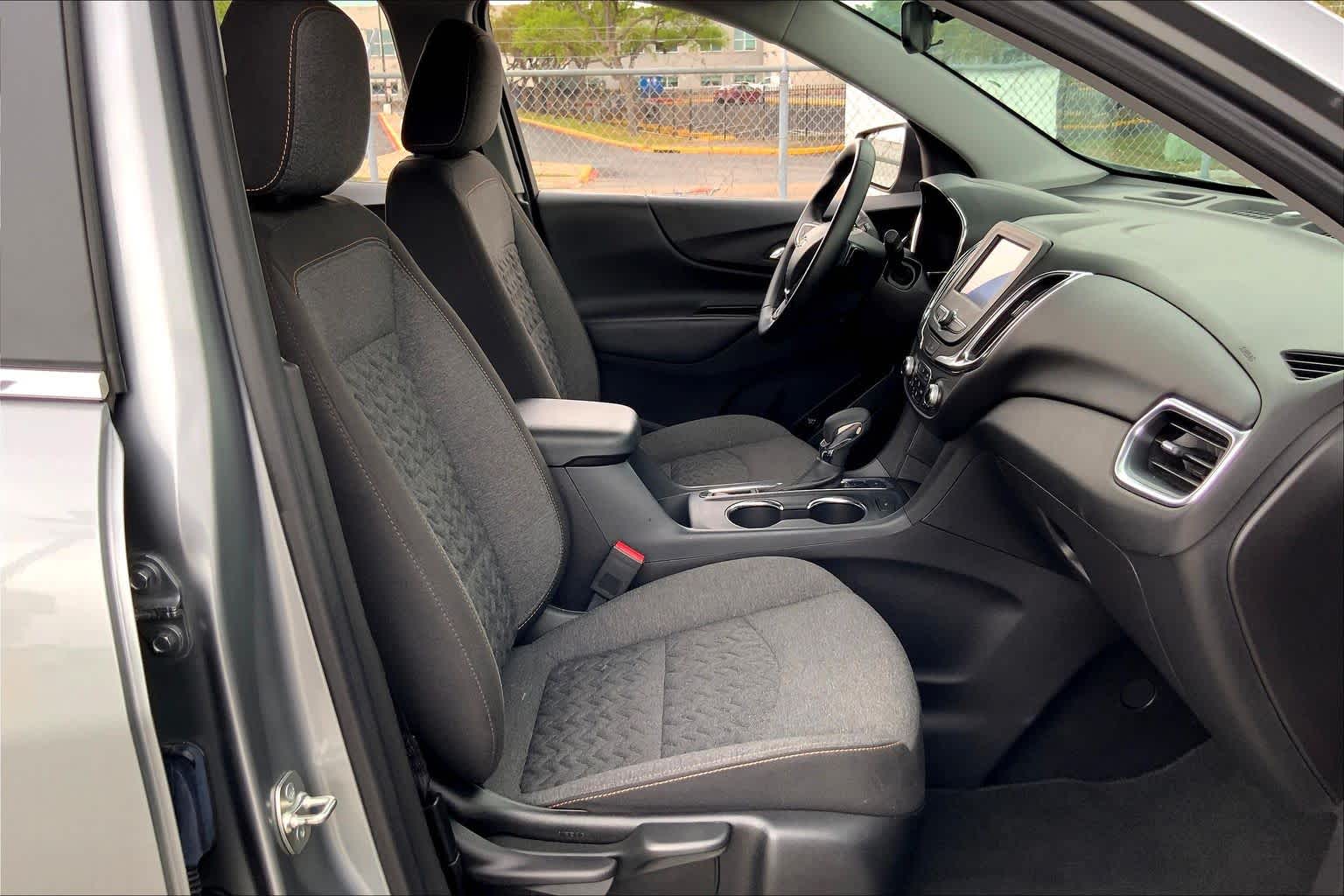2024 Chevrolet Equinox LT - 8