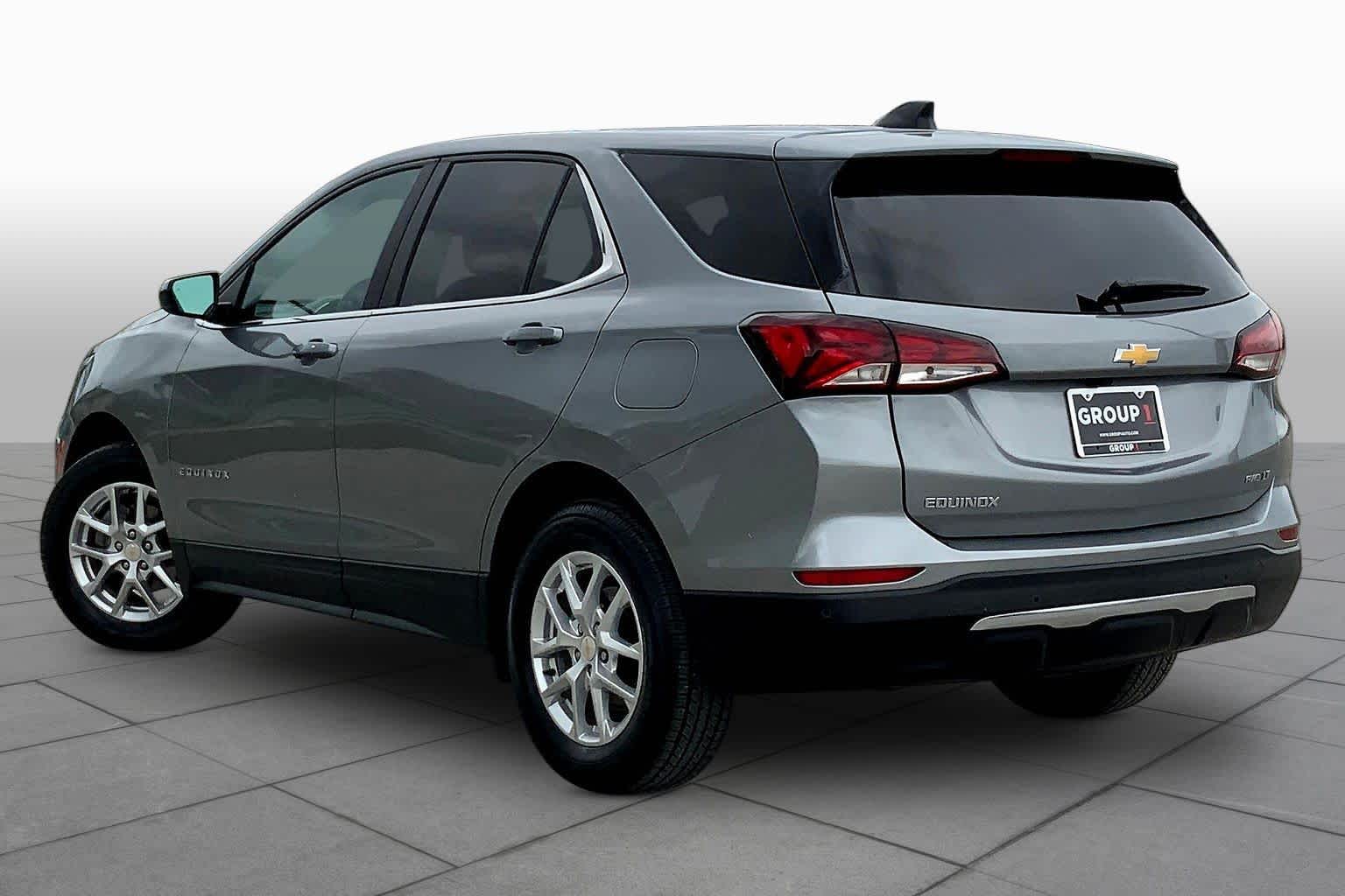 2024 Chevrolet Equinox LT - 11