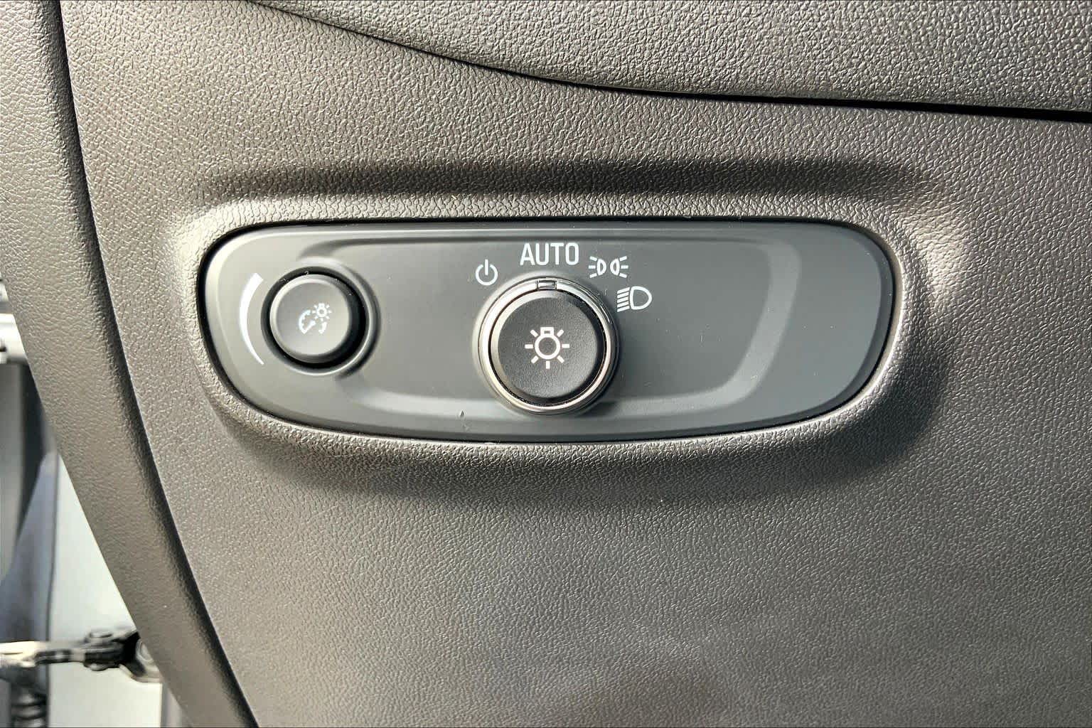 2024 Chevrolet Equinox LT Sterling Gray Metallic at Baytown Ford