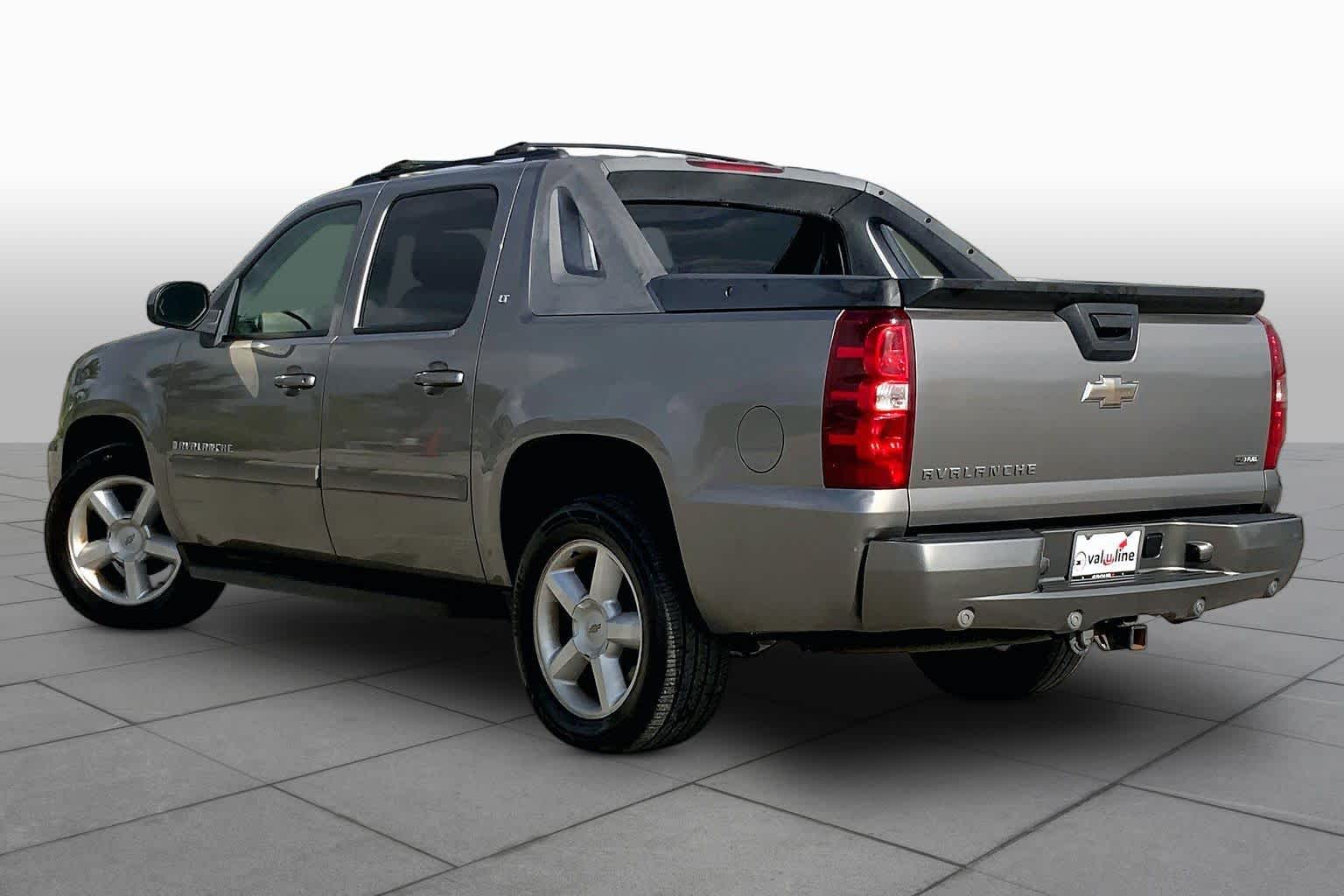 2008 Chevrolet Avalanche LT w/3LT - 10