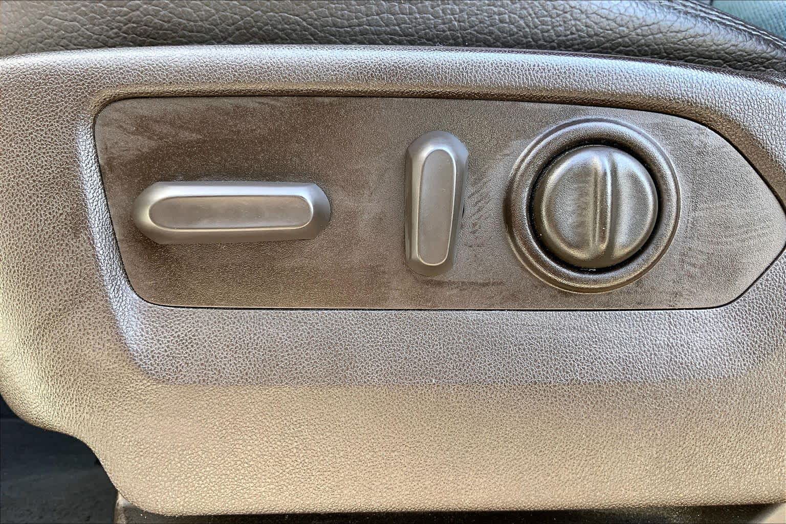 2021 GMC Sierra 1500 Denali White Frost Tricoat at Auto Boutique Texas