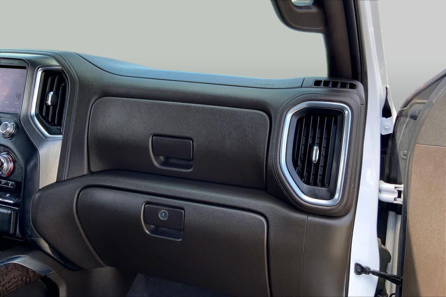 2021 GMC Sierra 1500 Denali White Frost Tricoat at Auto Boutique Texas