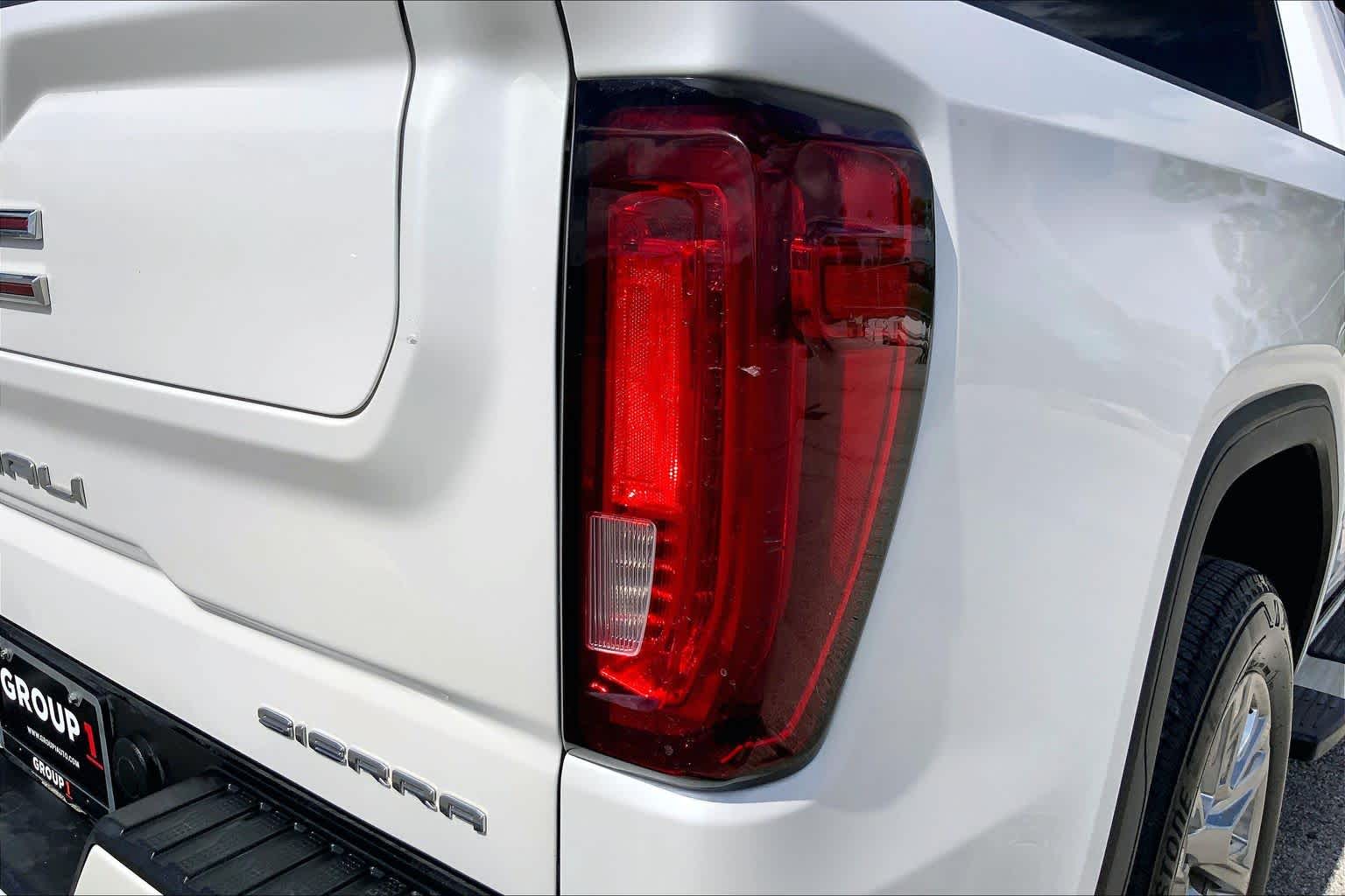 2021 GMC Sierra 1500 Denali White Frost Tricoat at Auto Boutique Texas
