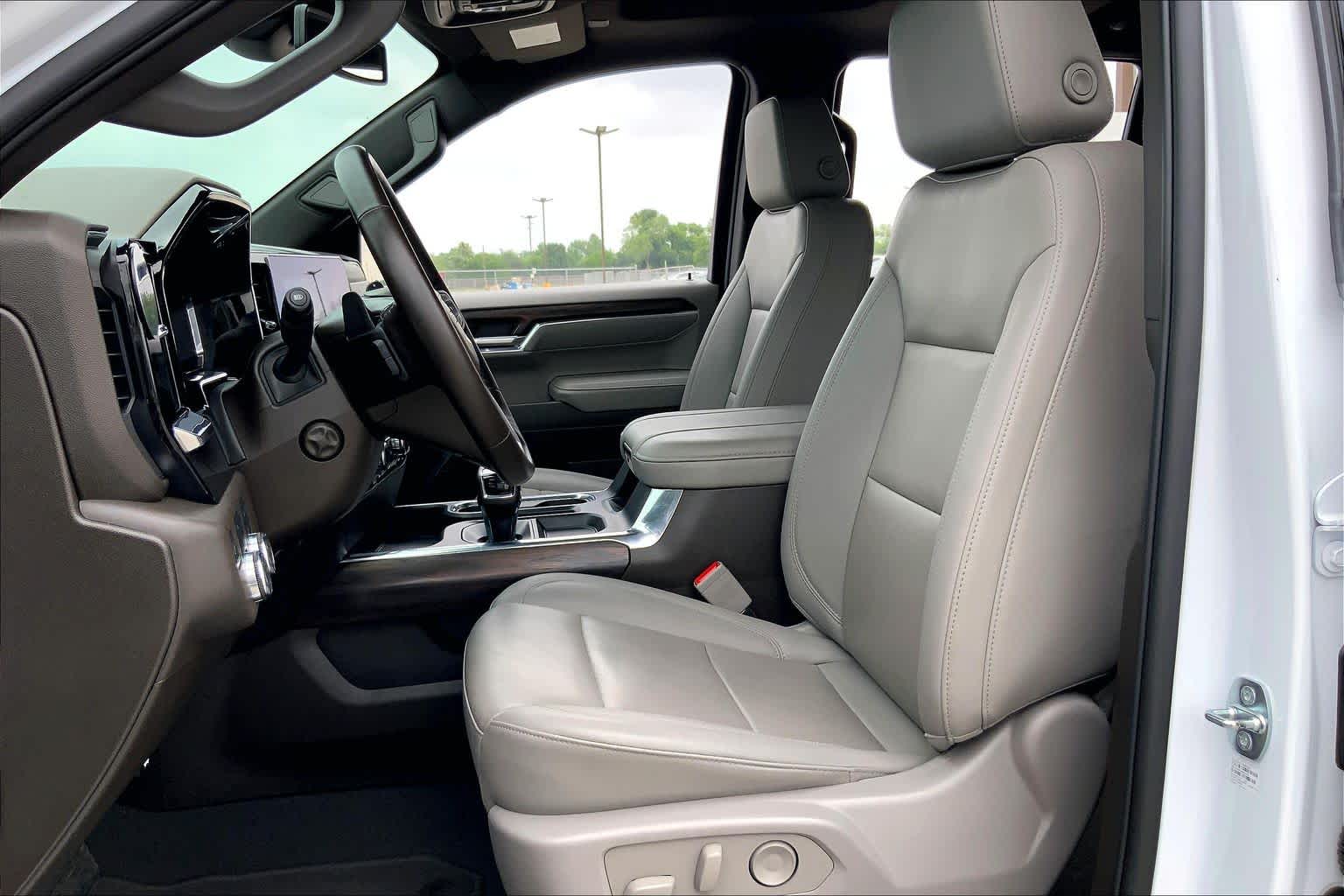 2023 GMC Sierra 1500 SLT White Frost Tricoat at Texan GMC Buick