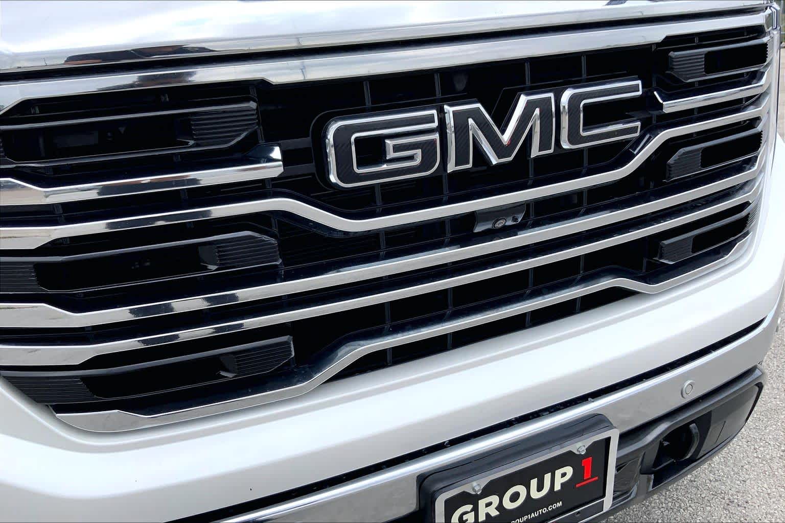 2023 GMC Sierra 1500 SLT White Frost Tricoat at Texan GMC Buick