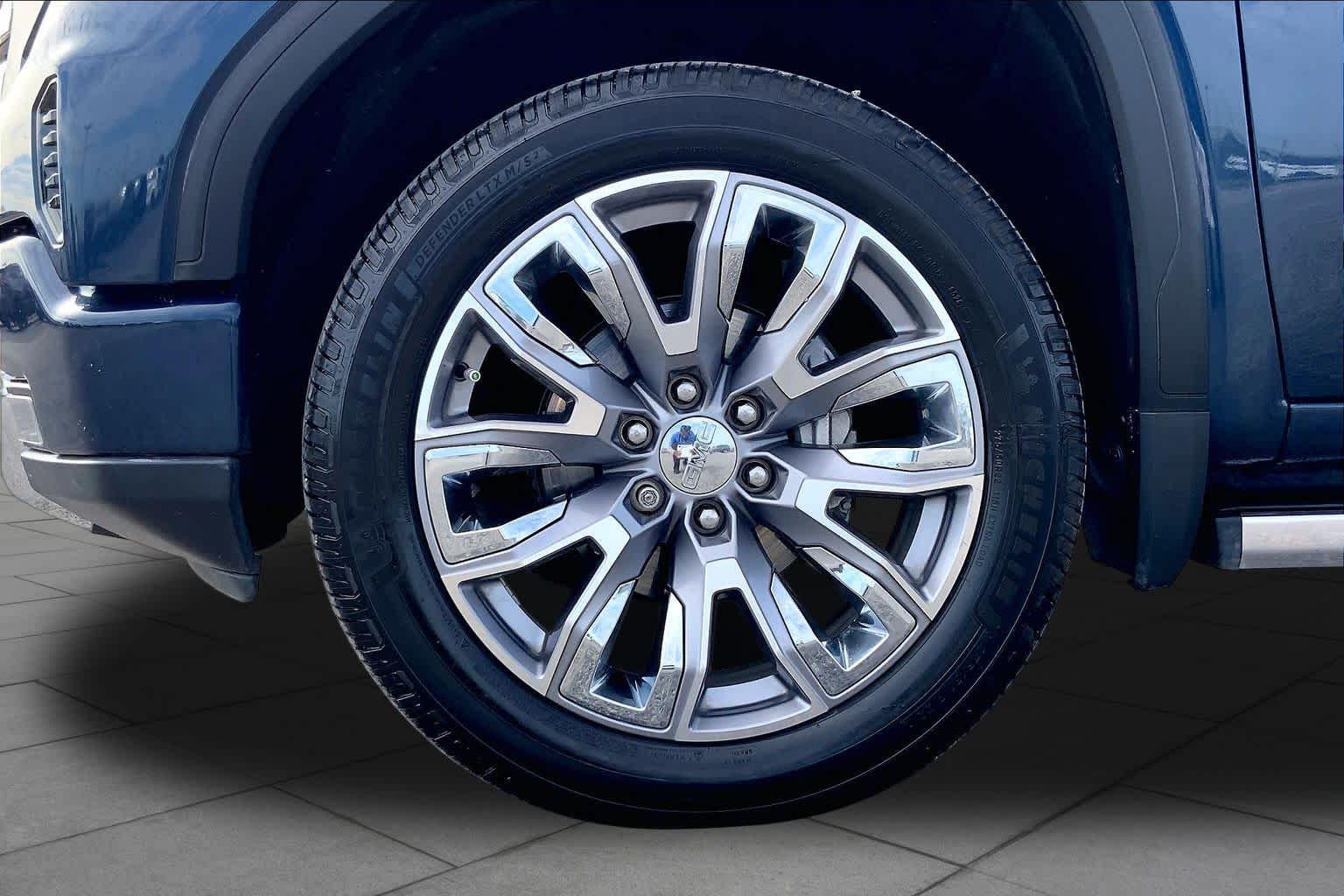2022 GMC Sierra 1500 photo 11 of 36