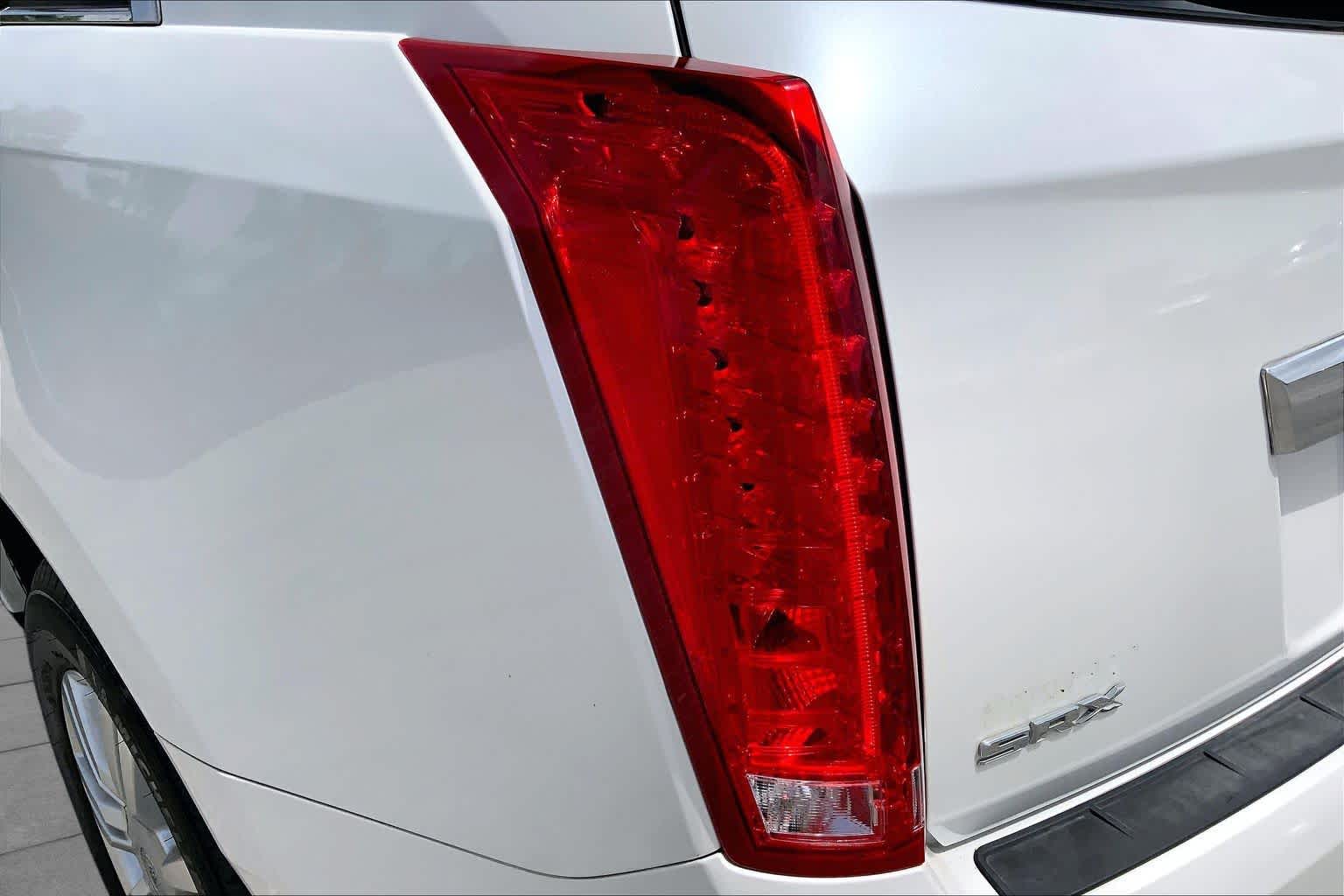 2013 Cadillac SRX Luxury Collection Platinum Ice Tricoat at Group 1 Toyota Southwest