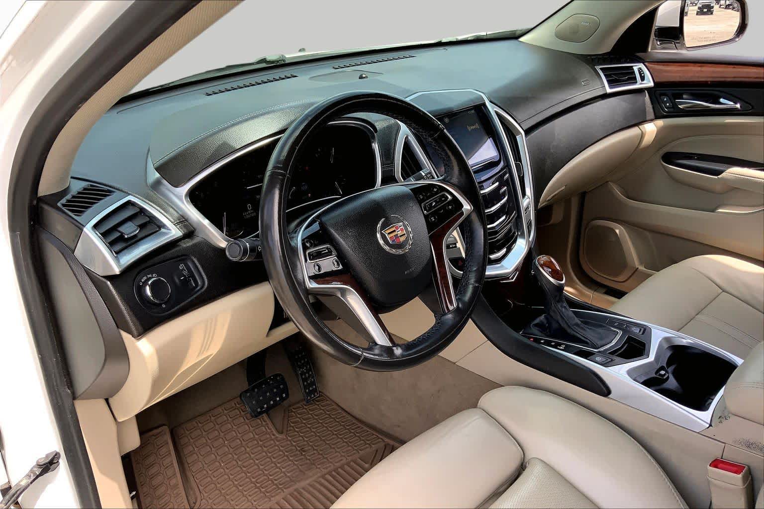 2013 Cadillac SRX Luxury Collection Platinum Ice Tricoat at Group 1 Toyota Southwest