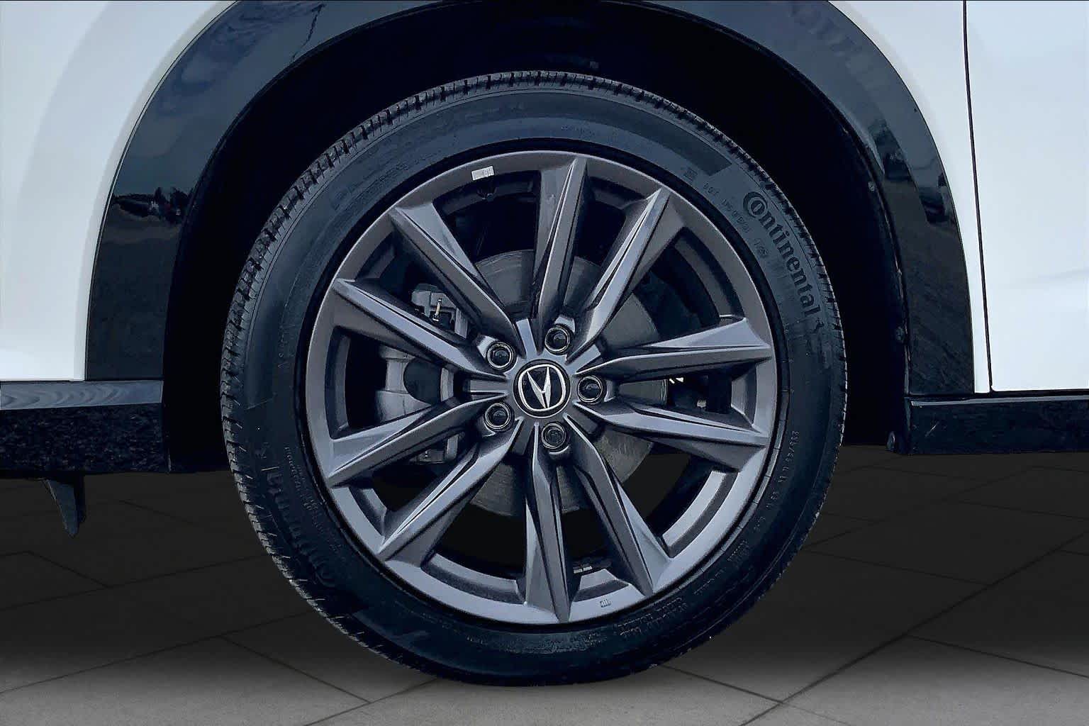 2025 Acura ADX photo 11 of 36