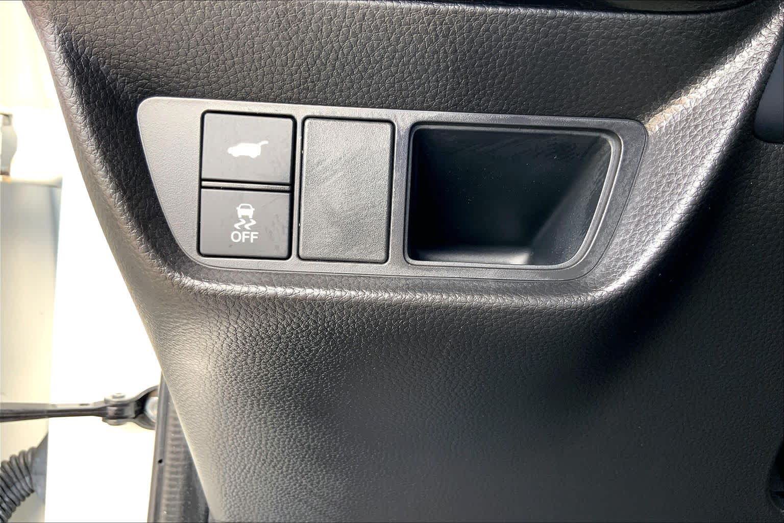 2025 Acura ADX photo 33 of 36