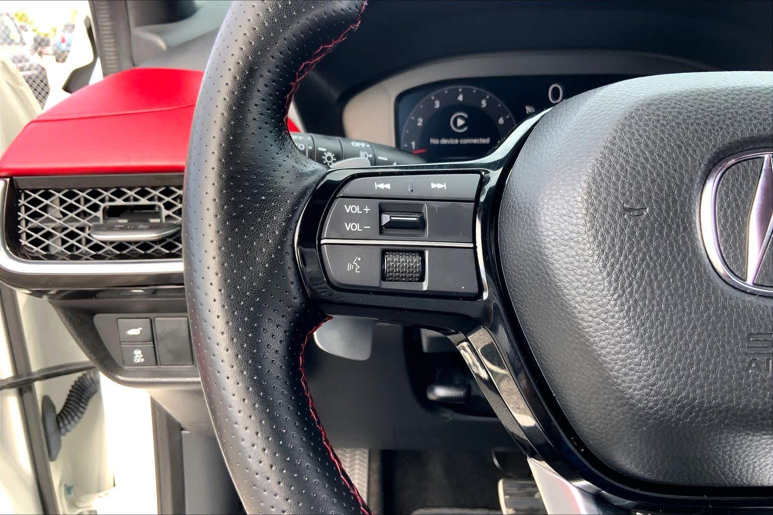 2025 Acura ADX photo 23 of 36