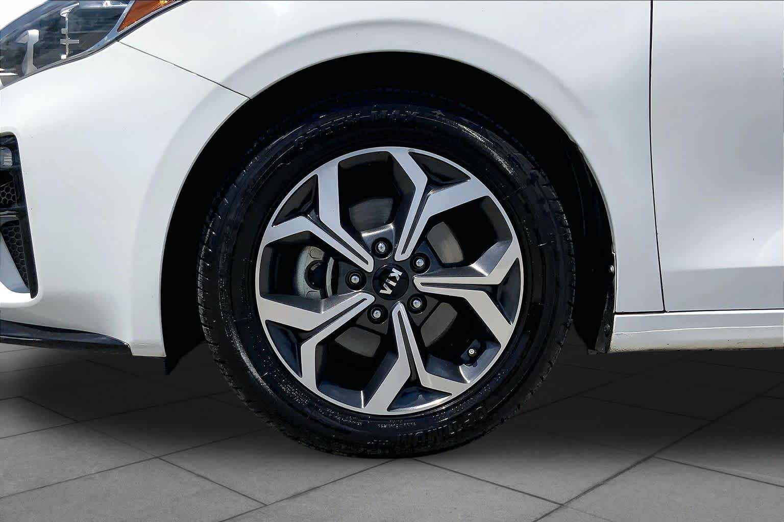 2021 Kia Forte LXS Clear White at HGreg Houston
