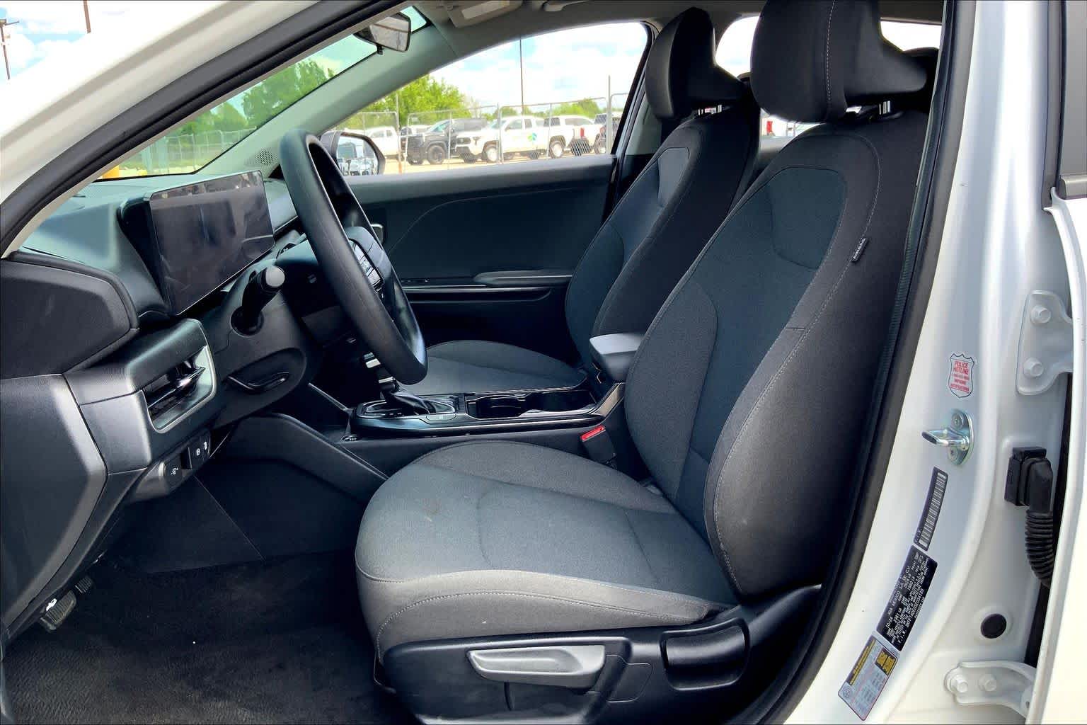 2025 Kia K4 LXS - 7