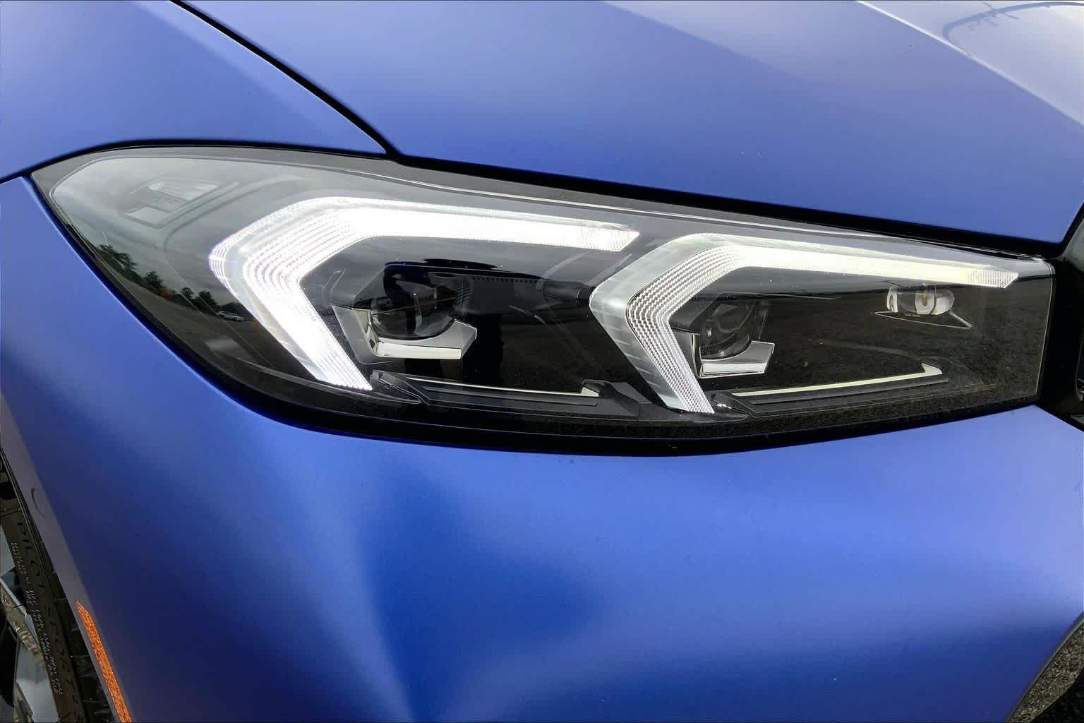 2025 BMW M340i photo 27 of 36