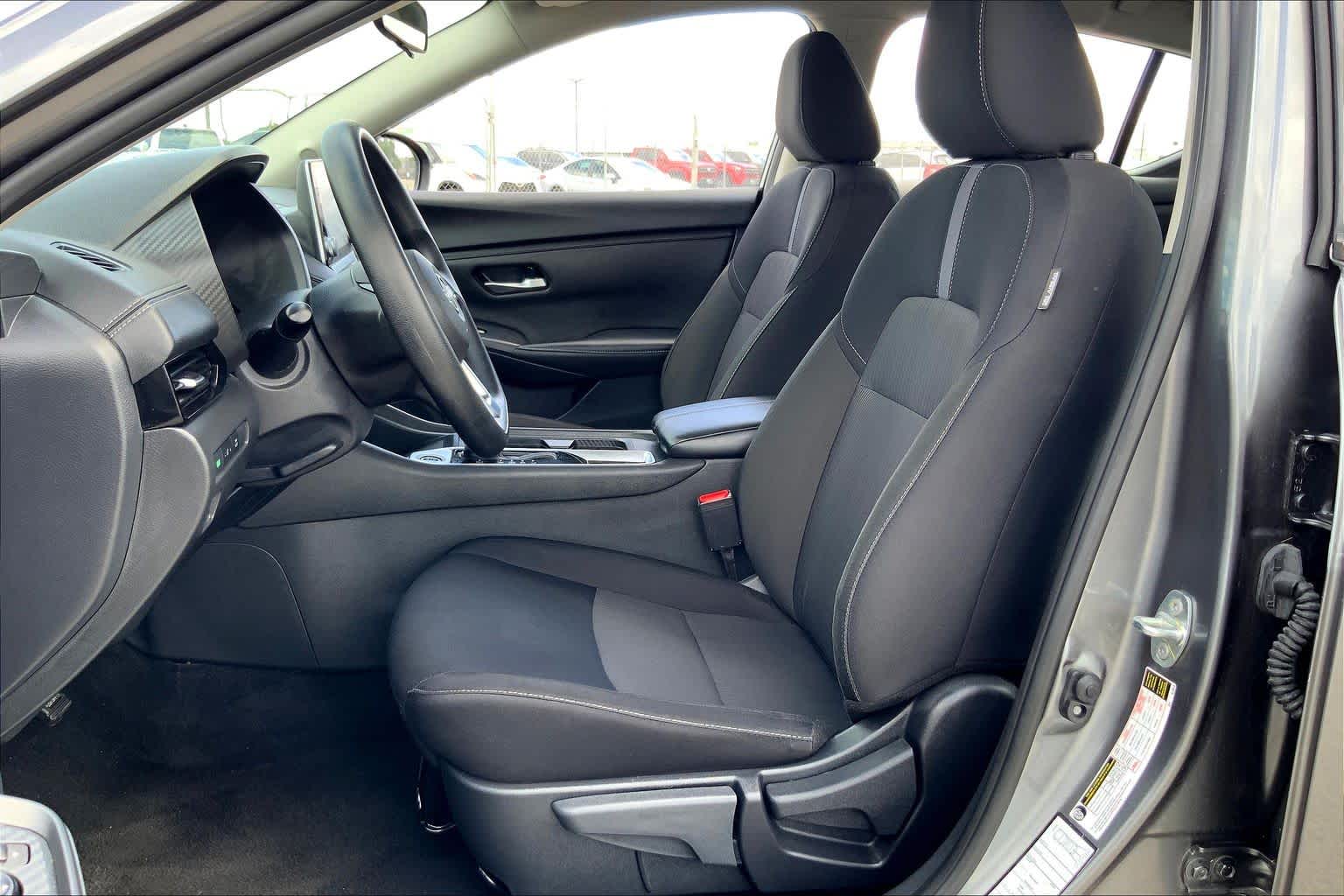 2025 Nissan Sentra SV - 7