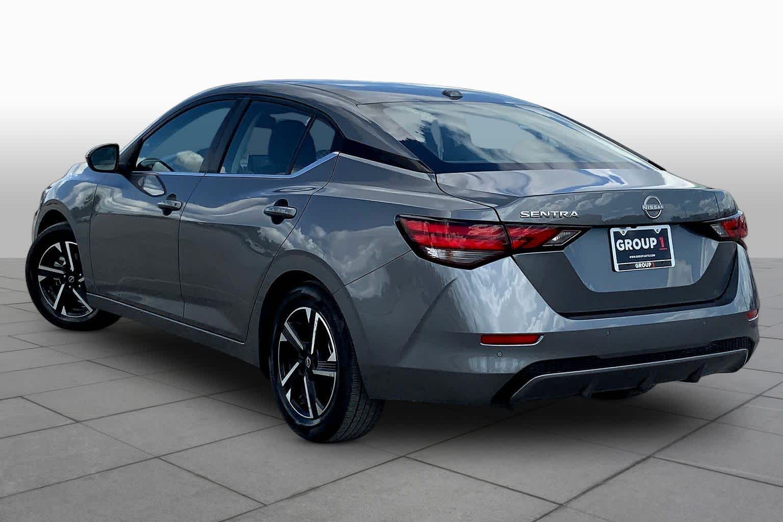 2025 Nissan Sentra SV - 11