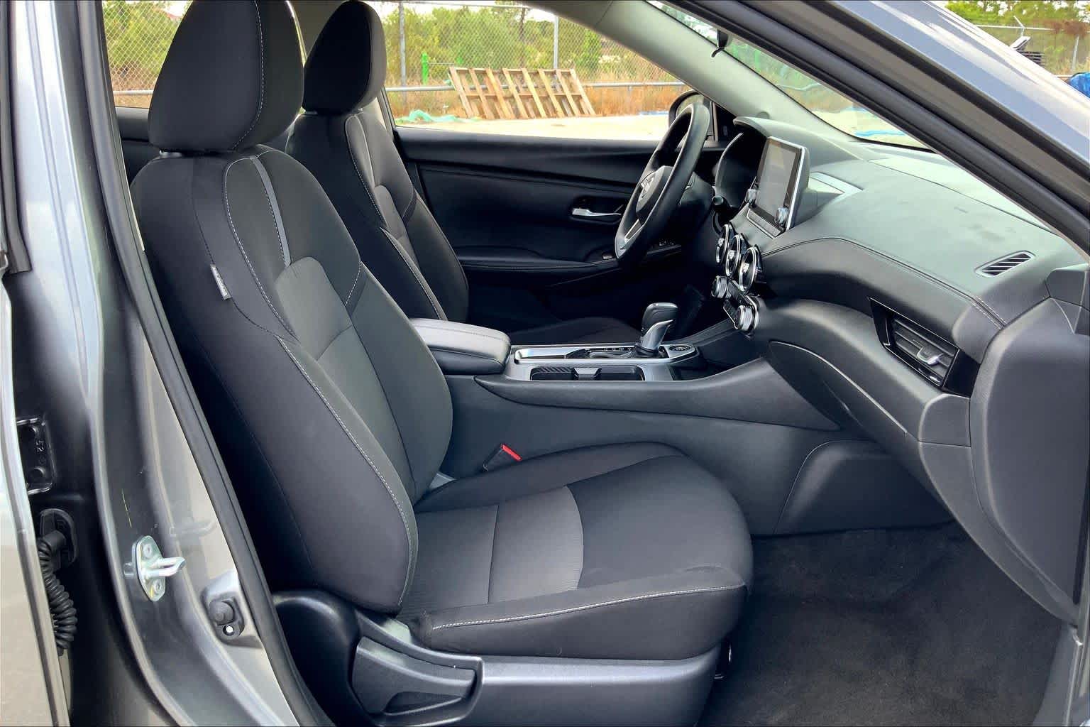 2025 Nissan Sentra SV - 8