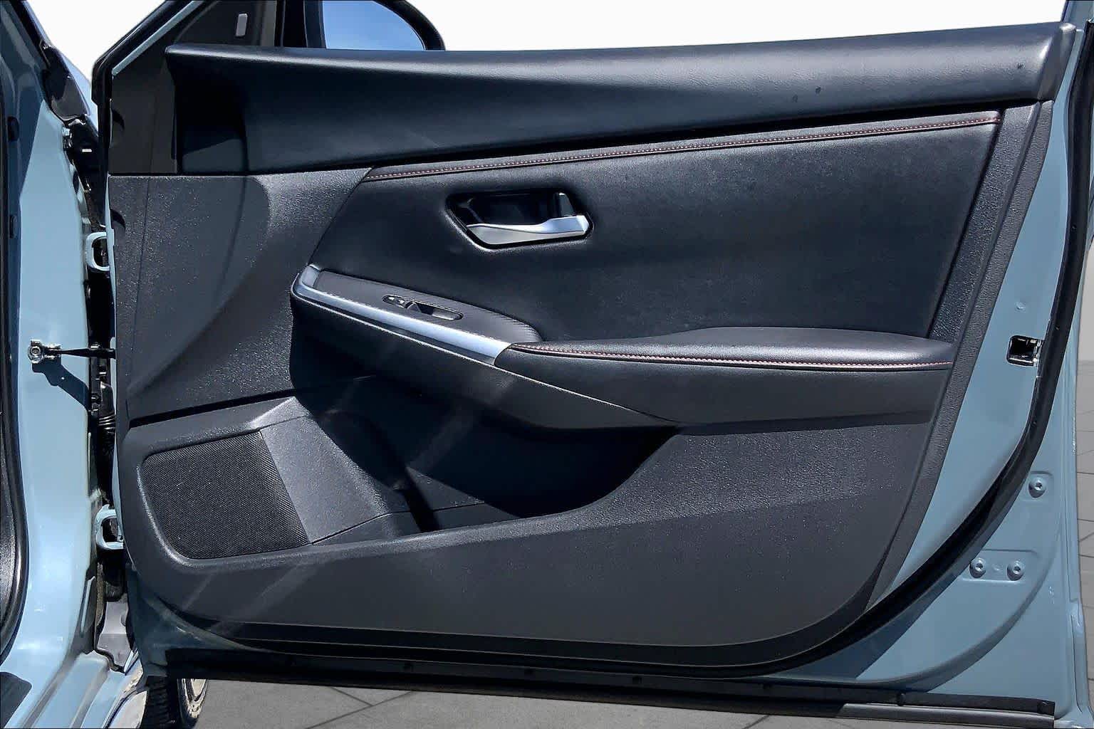 2024 Nissan Sentra SR Atlantic Gray Metallic/Super Black at Tomball Ford