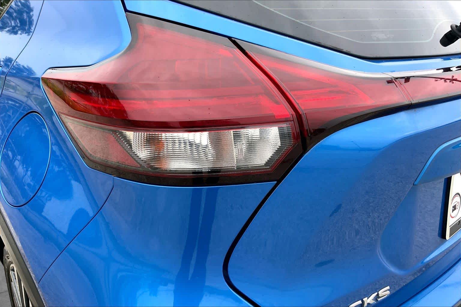 2021 Nissan Kicks SV ELECTRIC BLUE M at Sterling McCall Nissan