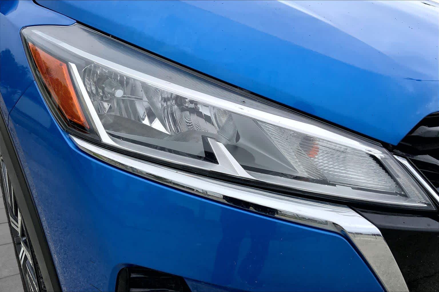 2021 Nissan Kicks SV ELECTRIC BLUE M at Sterling McCall Nissan