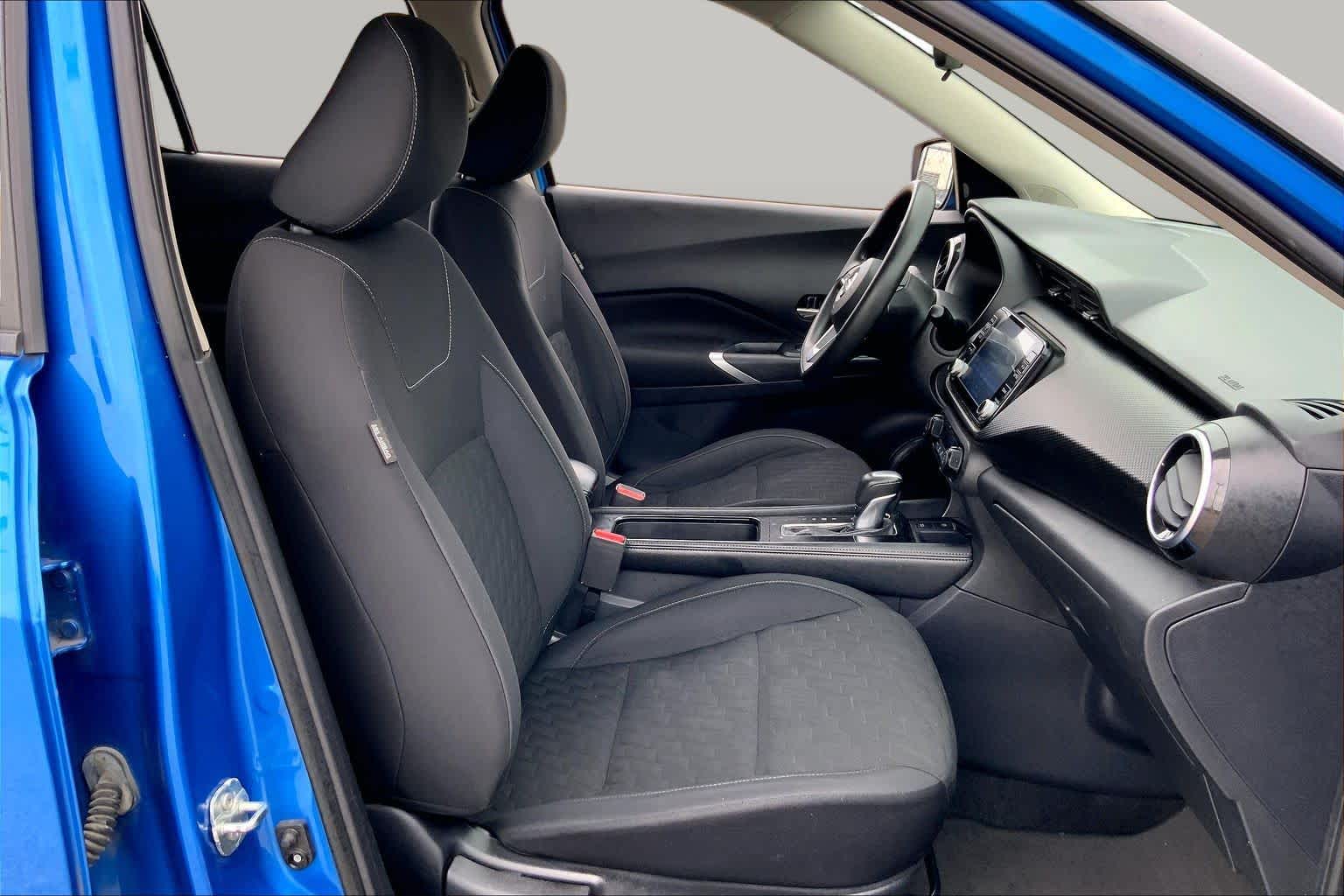2021 Nissan Kicks SV ELECTRIC BLUE M at Sterling McCall Nissan