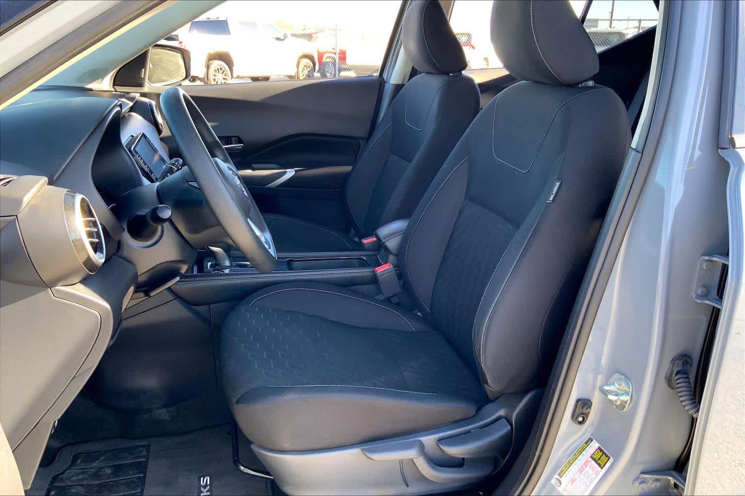 2023 Nissan Kicks SV Gray/Super Black at AutoNation Chevrolet Gulf Fwy