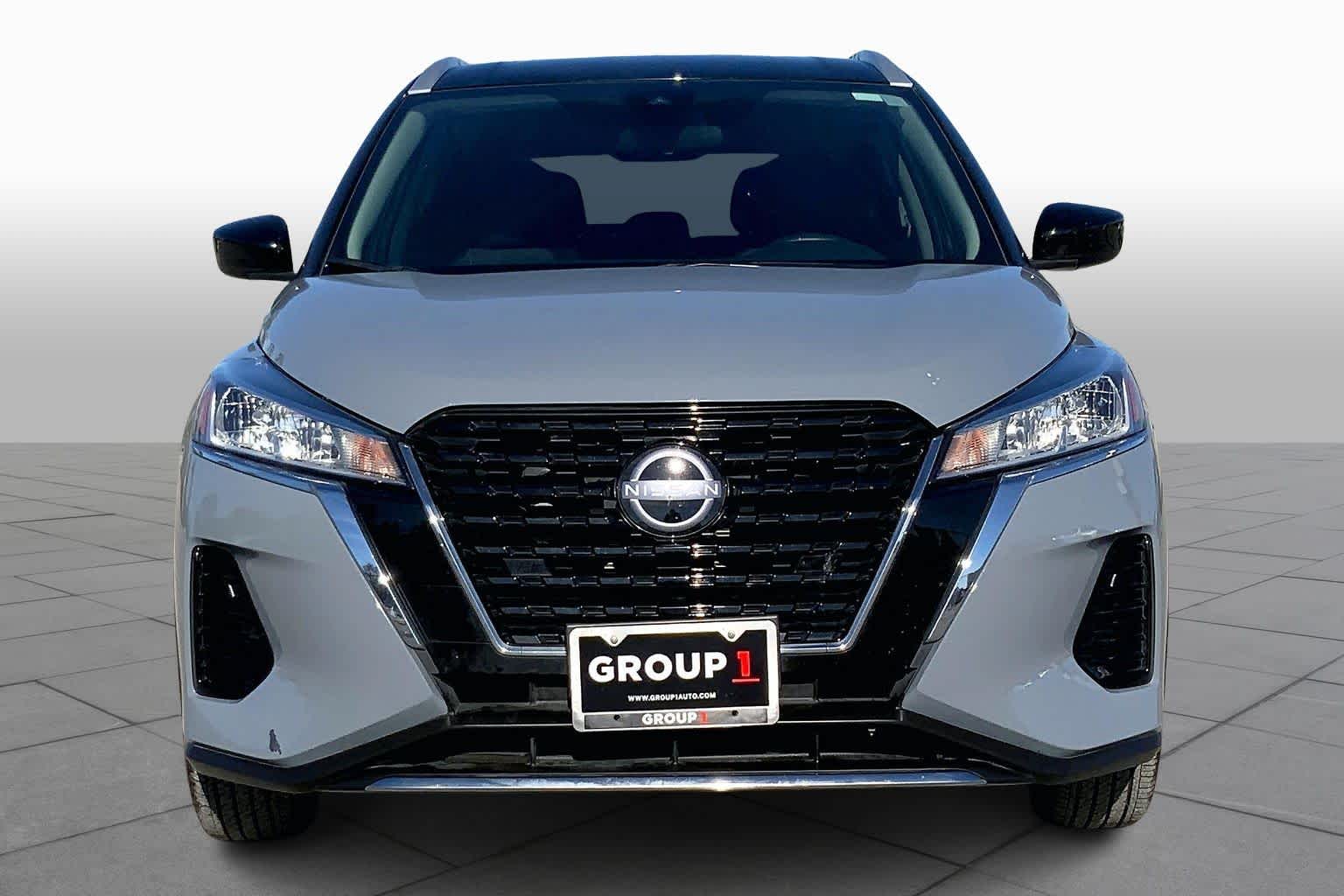 2023 Nissan Kicks SV Gray/Super Black at AutoNation Chevrolet Gulf Fwy