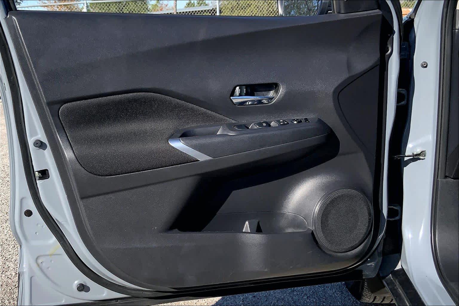 2023 Nissan Kicks SV Gray/Super Black at AutoNation Chevrolet Gulf Fwy
