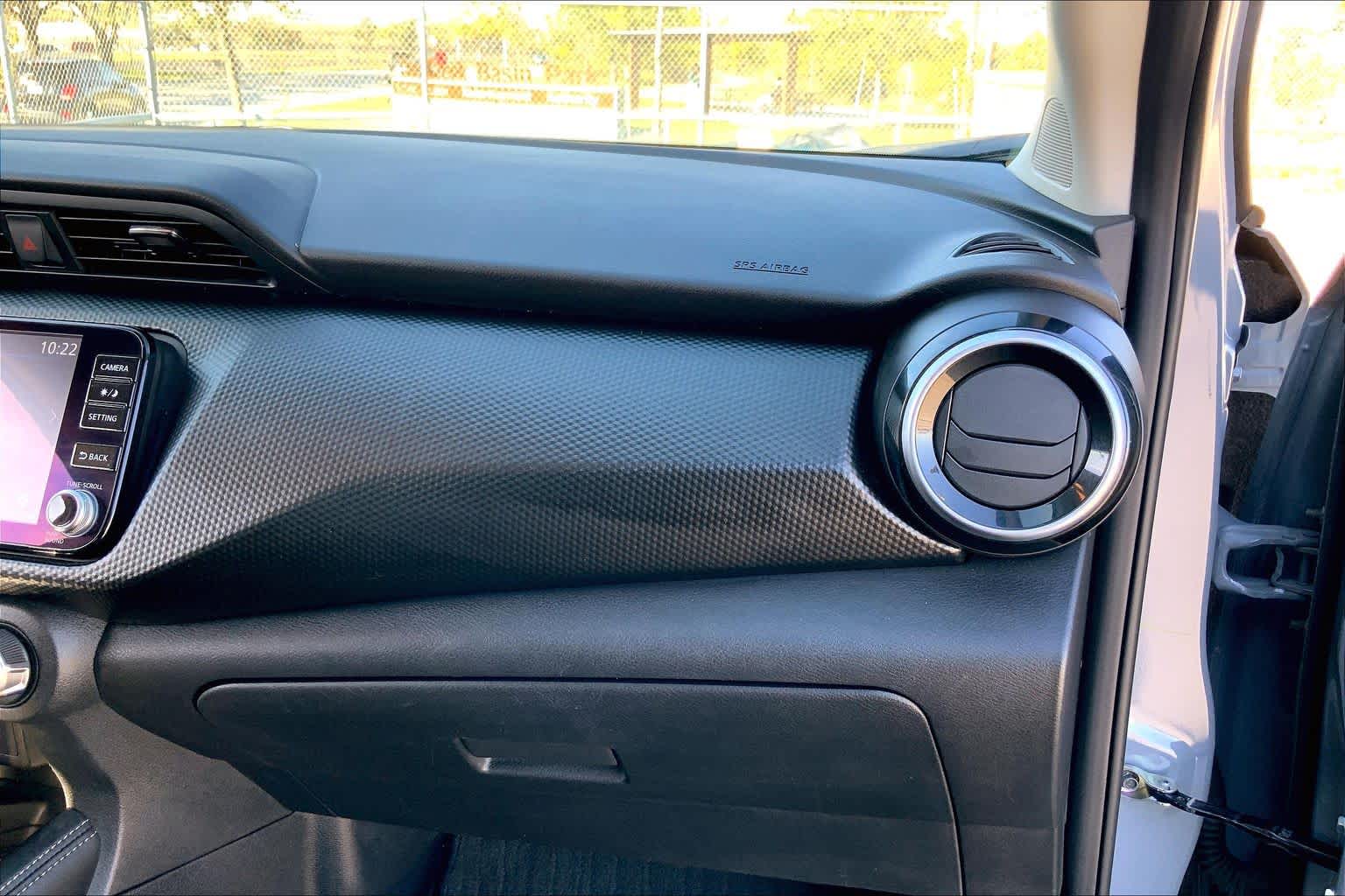 2023 Nissan Kicks SV Gray/Super Black at AutoNation Chevrolet Gulf Fwy