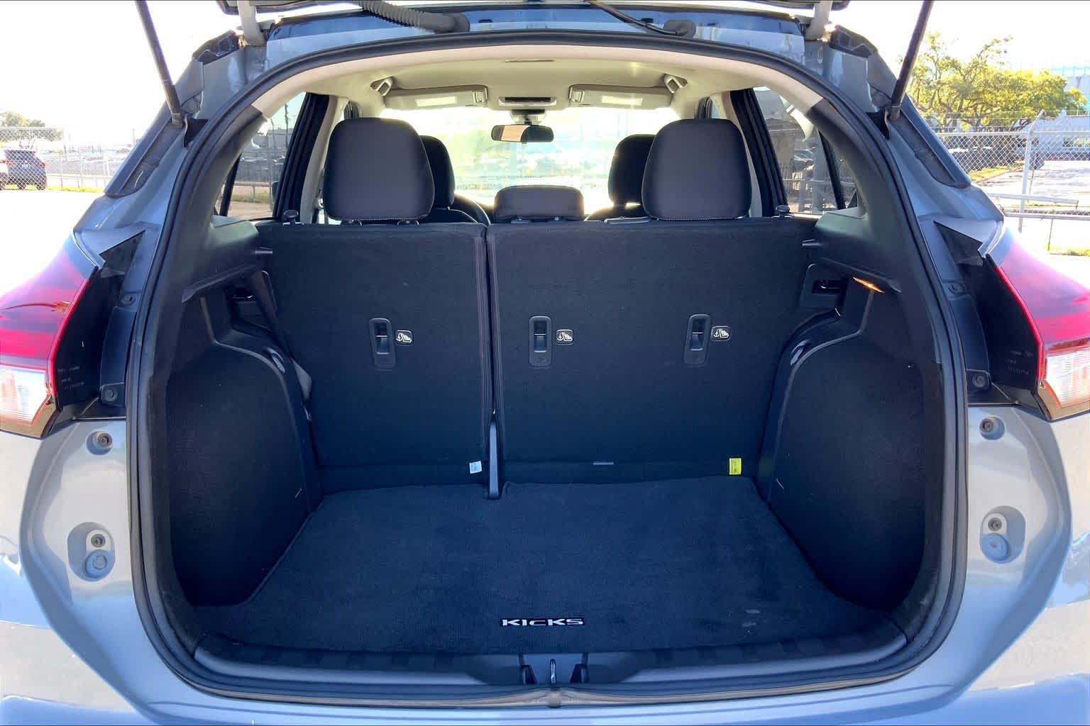 2023 Nissan Kicks SV Gray/Super Black at AutoNation Chevrolet Gulf Fwy