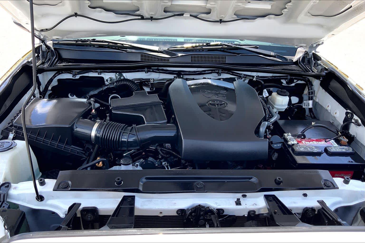 2020 Toyota Tacoma TRD Sport Super White at Group 1 GMC Buick South