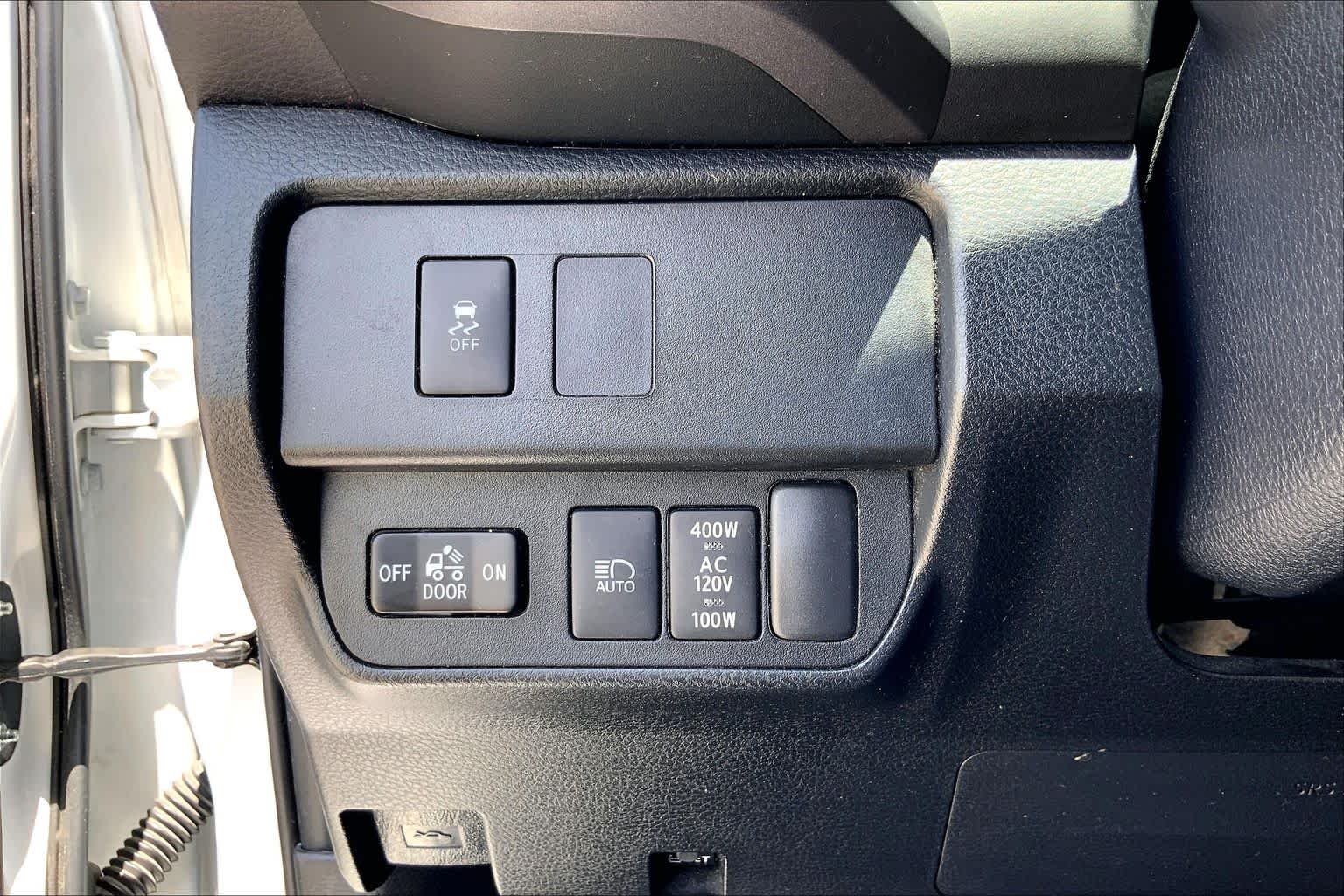 2020 Toyota Tacoma TRD Sport Super White at Group 1 GMC Buick South