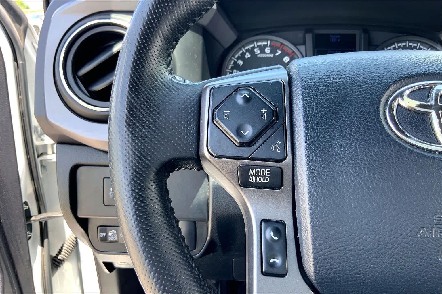 2020 Toyota Tacoma TRD Sport Super White at Group 1 GMC Buick South