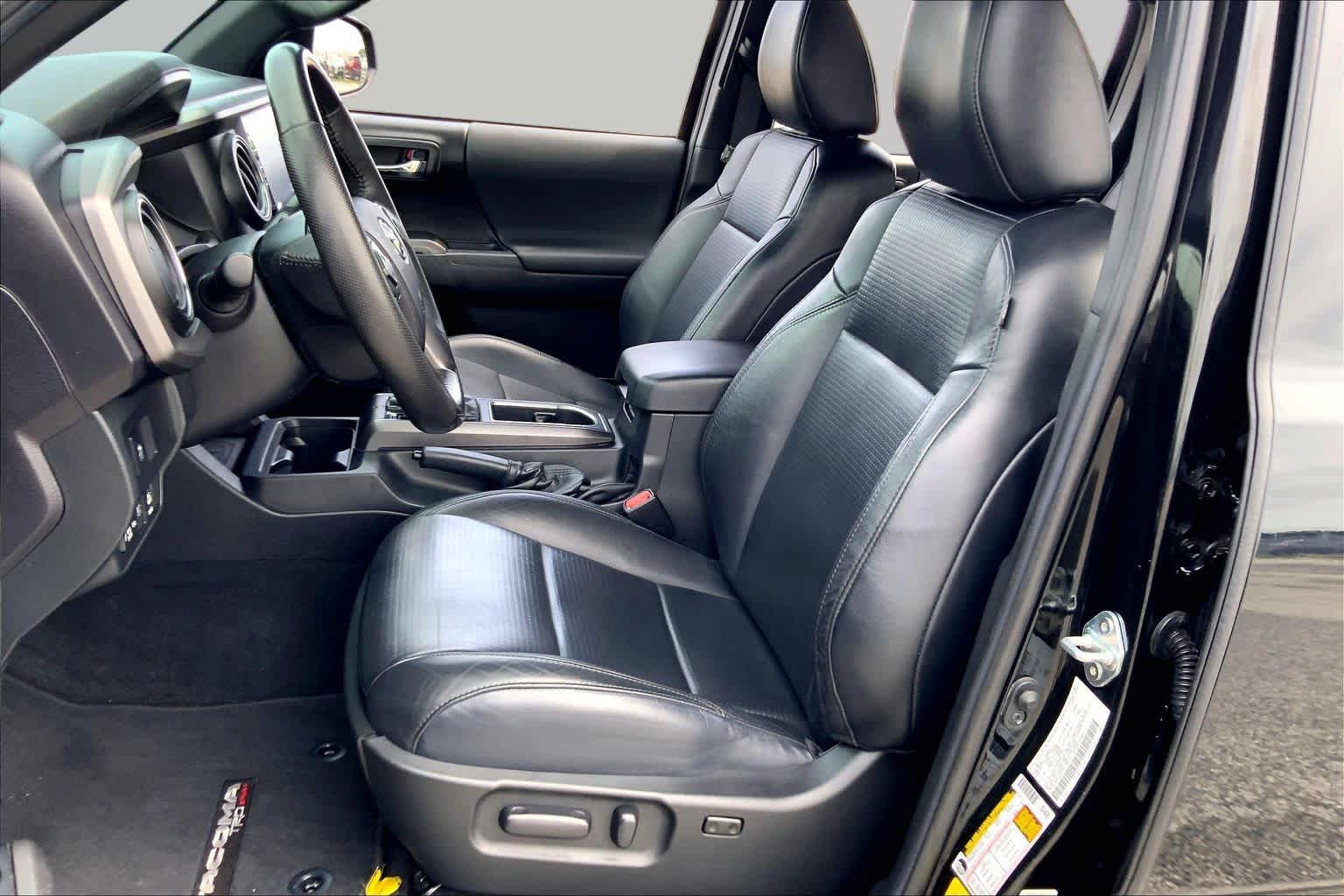 2022 Toyota Tacoma TRD Sport Midnight Black Metallic at Group 1 Toyota Southwest