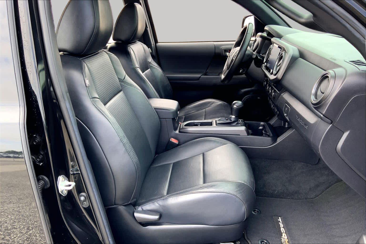 2022 Toyota Tacoma TRD Sport Midnight Black Metallic at Group 1 Toyota Southwest