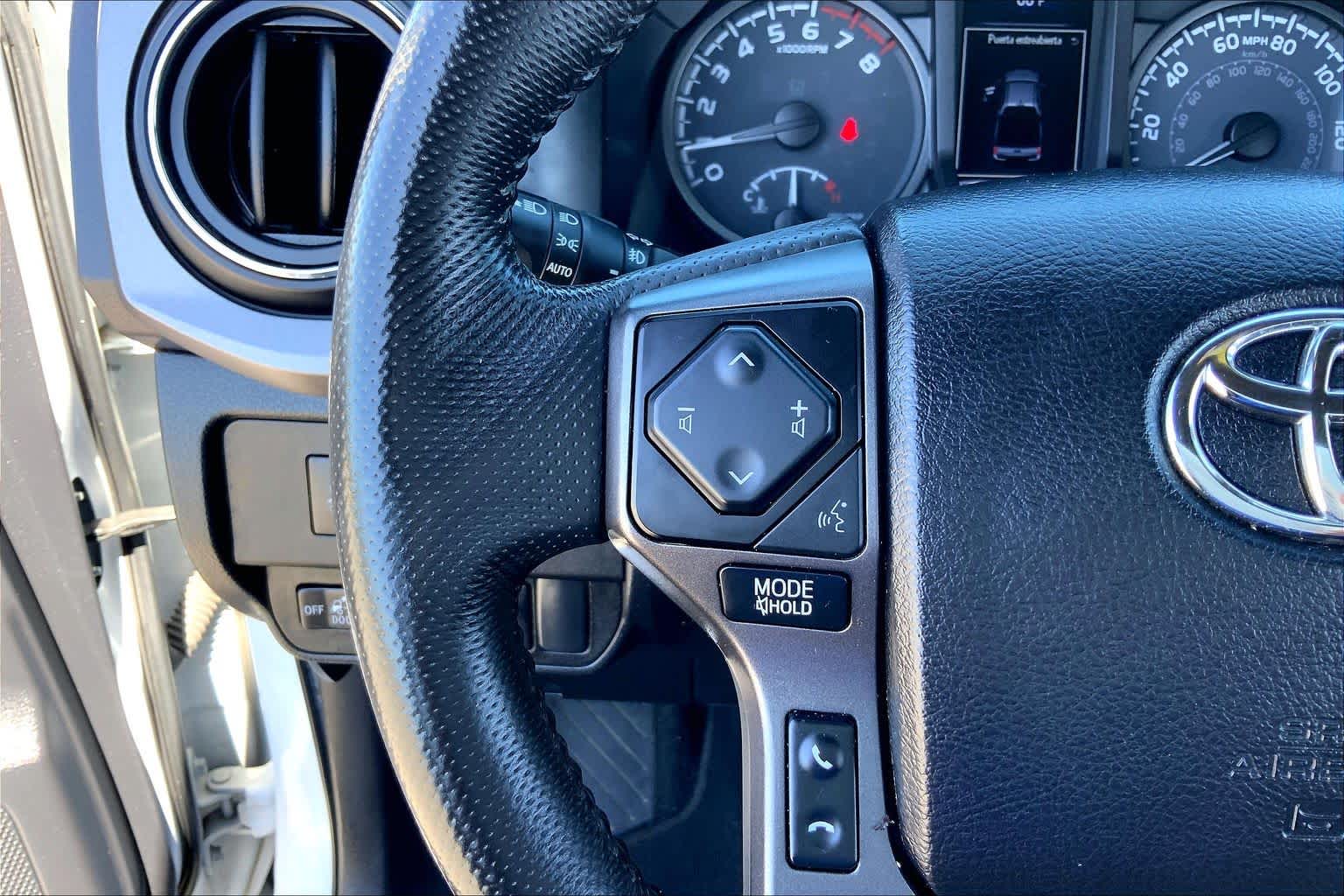 2022 Toyota Tacoma photo 23 of 36