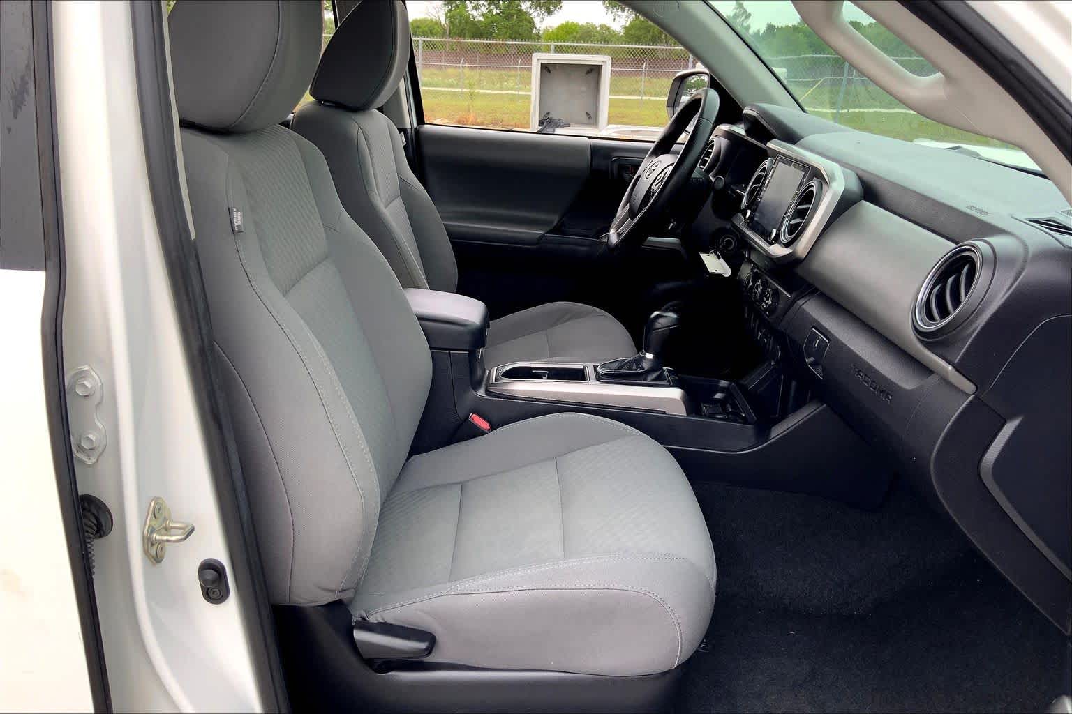 2020 Toyota Tacoma SR5 Super White at Group 1 Toyota Southwest
