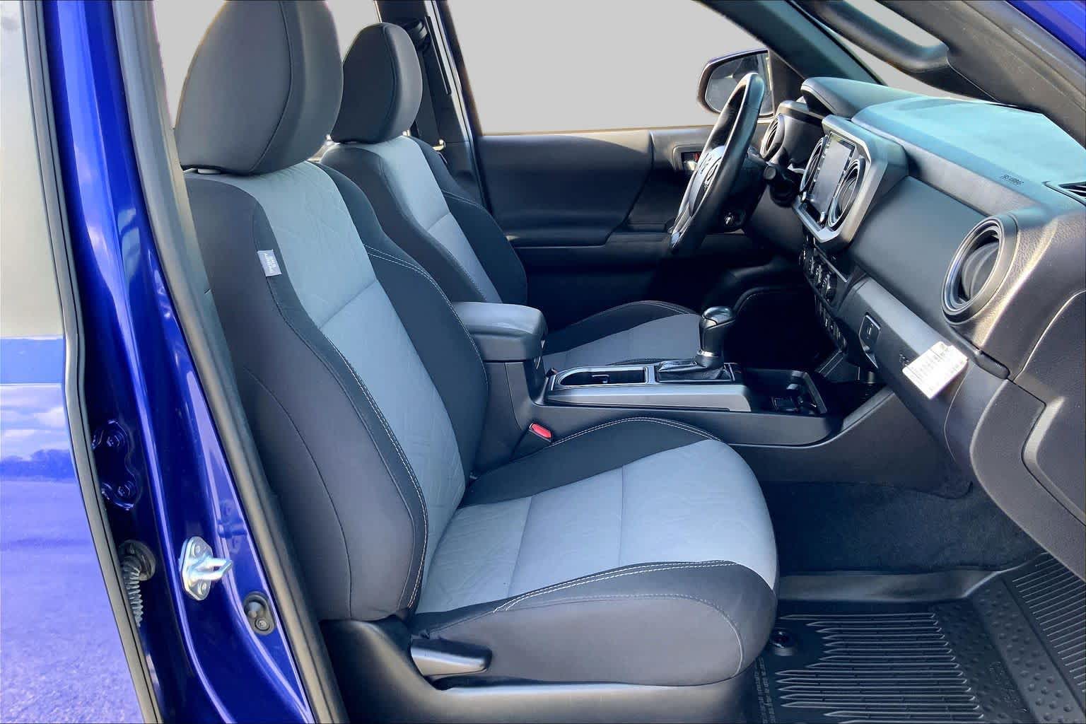 2022 Toyota Tacoma TRD Off Road Blue Crush Metallic at Beck & Masten Kia