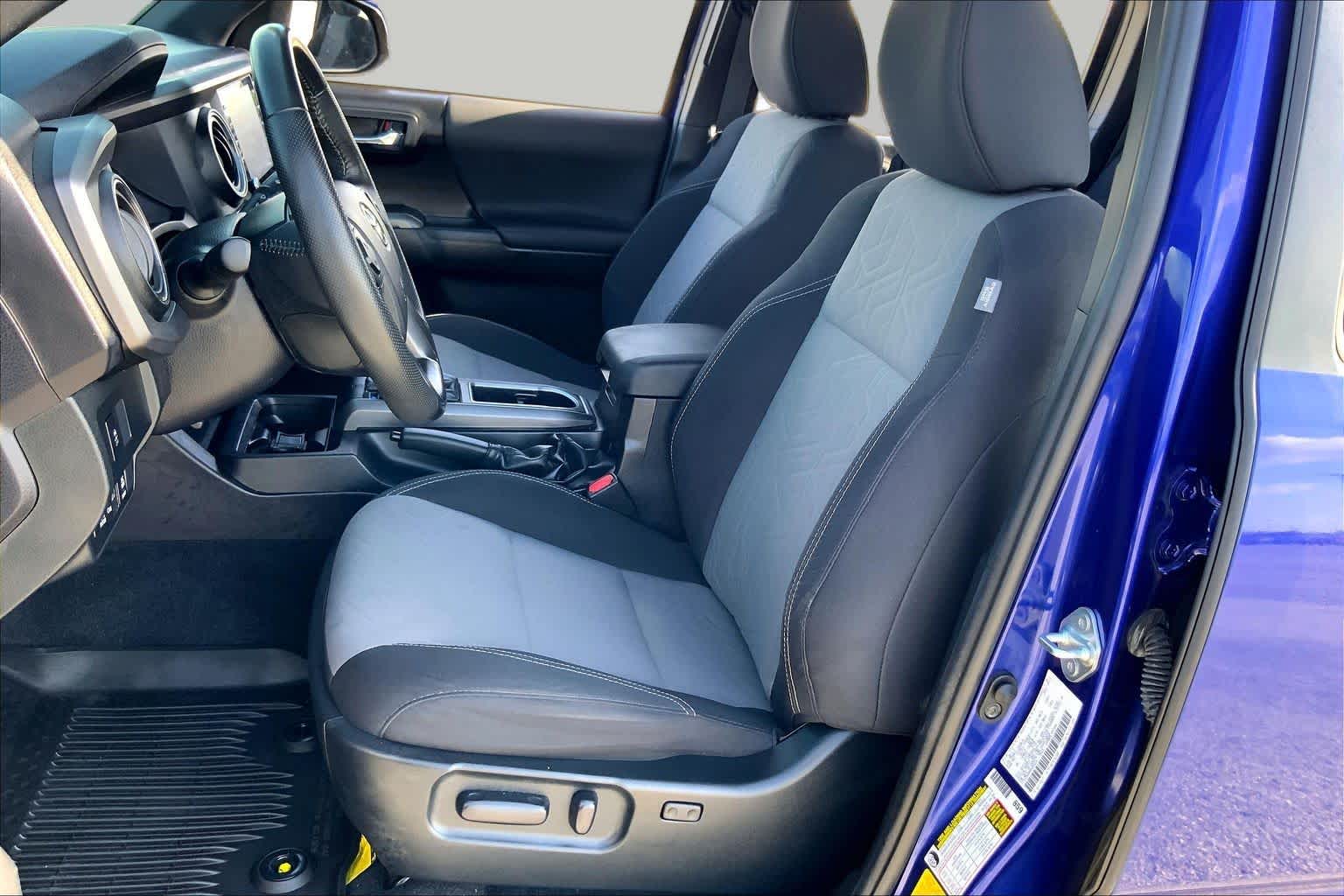 2022 Toyota Tacoma TRD Off Road Blue Crush Metallic at Beck & Masten Kia