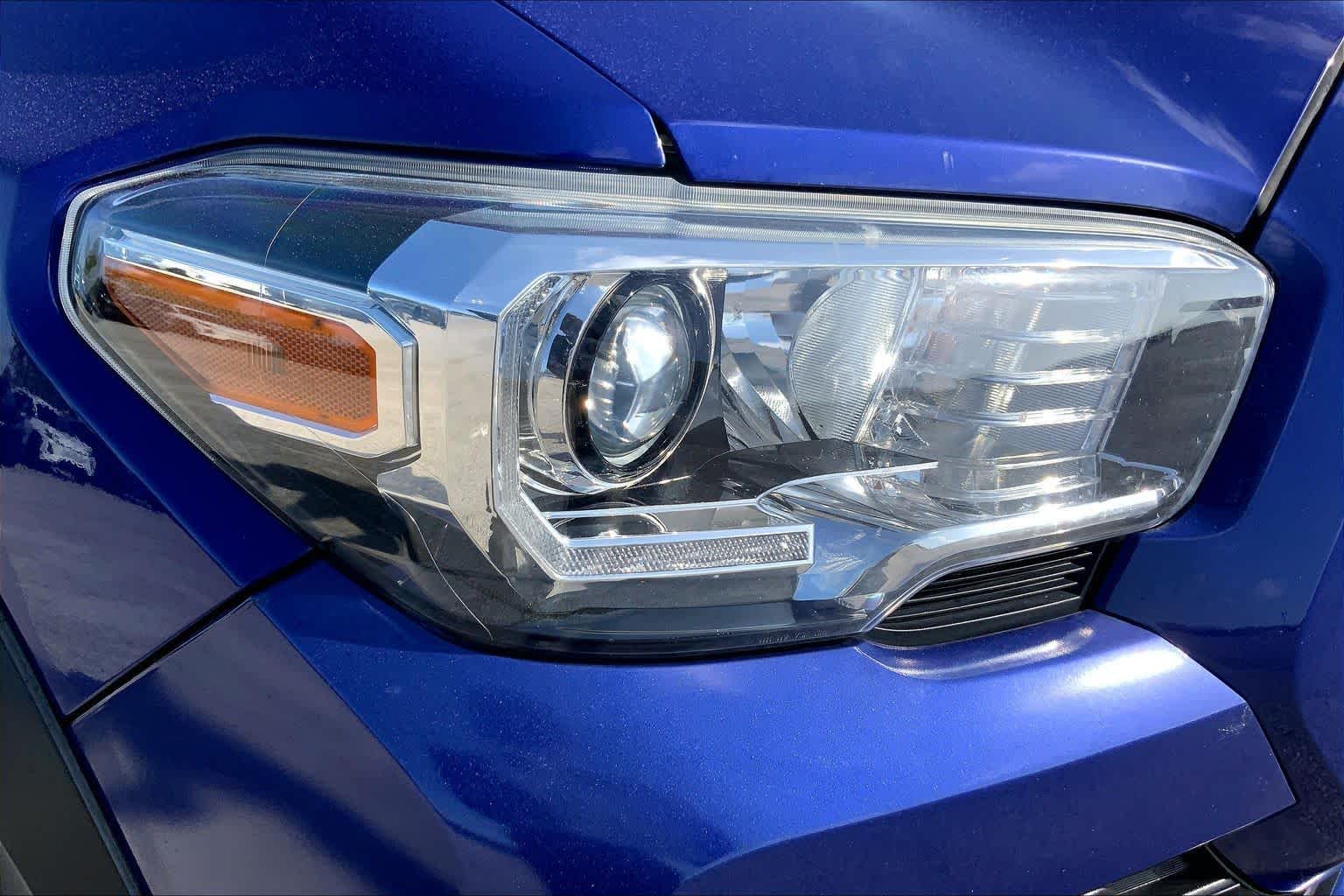 2022 Toyota Tacoma TRD Off Road Blue Crush Metallic at Beck & Masten Kia