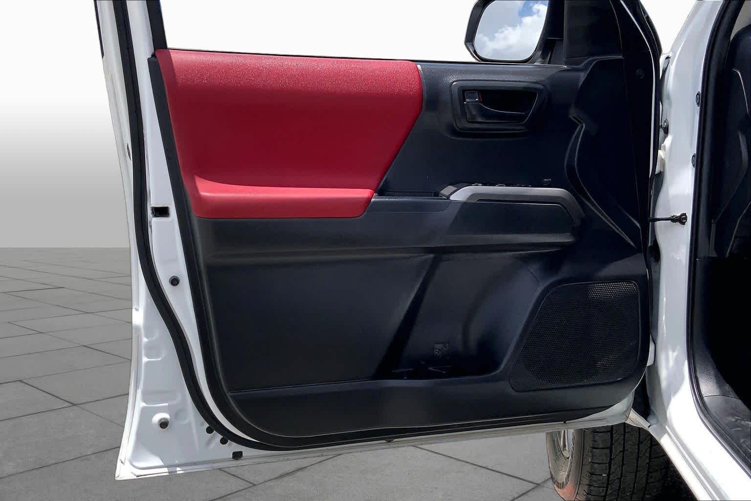 2022 Toyota Tacoma SR5 White at Group 1 Toyota Southwest