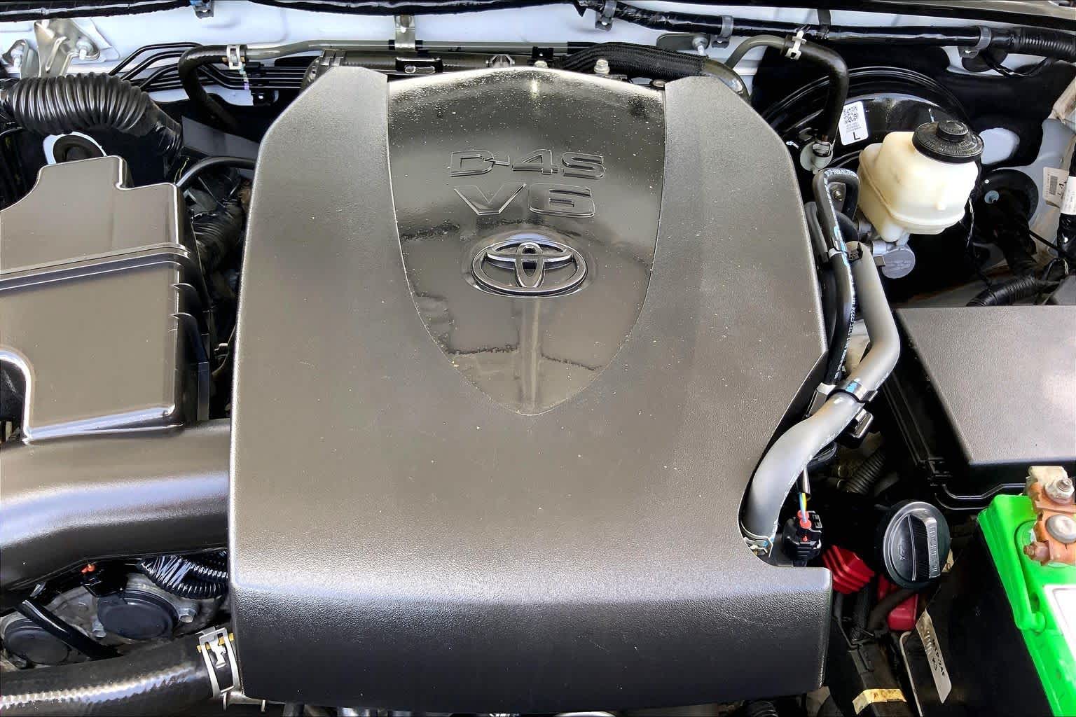 2022 Toyota Tacoma SR5 White at Group 1 Toyota Southwest