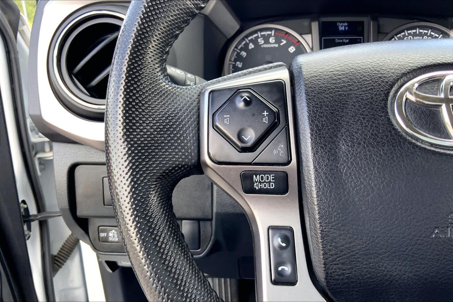 2022 Toyota Tacoma SR5 White at Group 1 Toyota Southwest